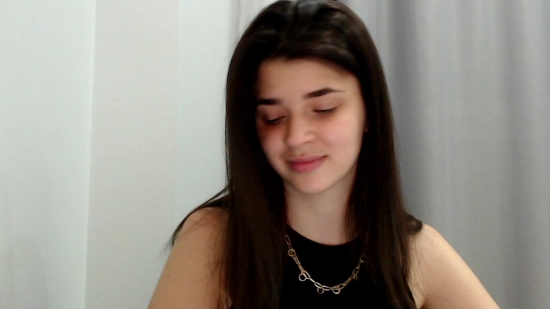 Gallery image thumbnail from ImYourLucky's myfreecams stream on, 08/09/2023, 18:42 image 12 of 20