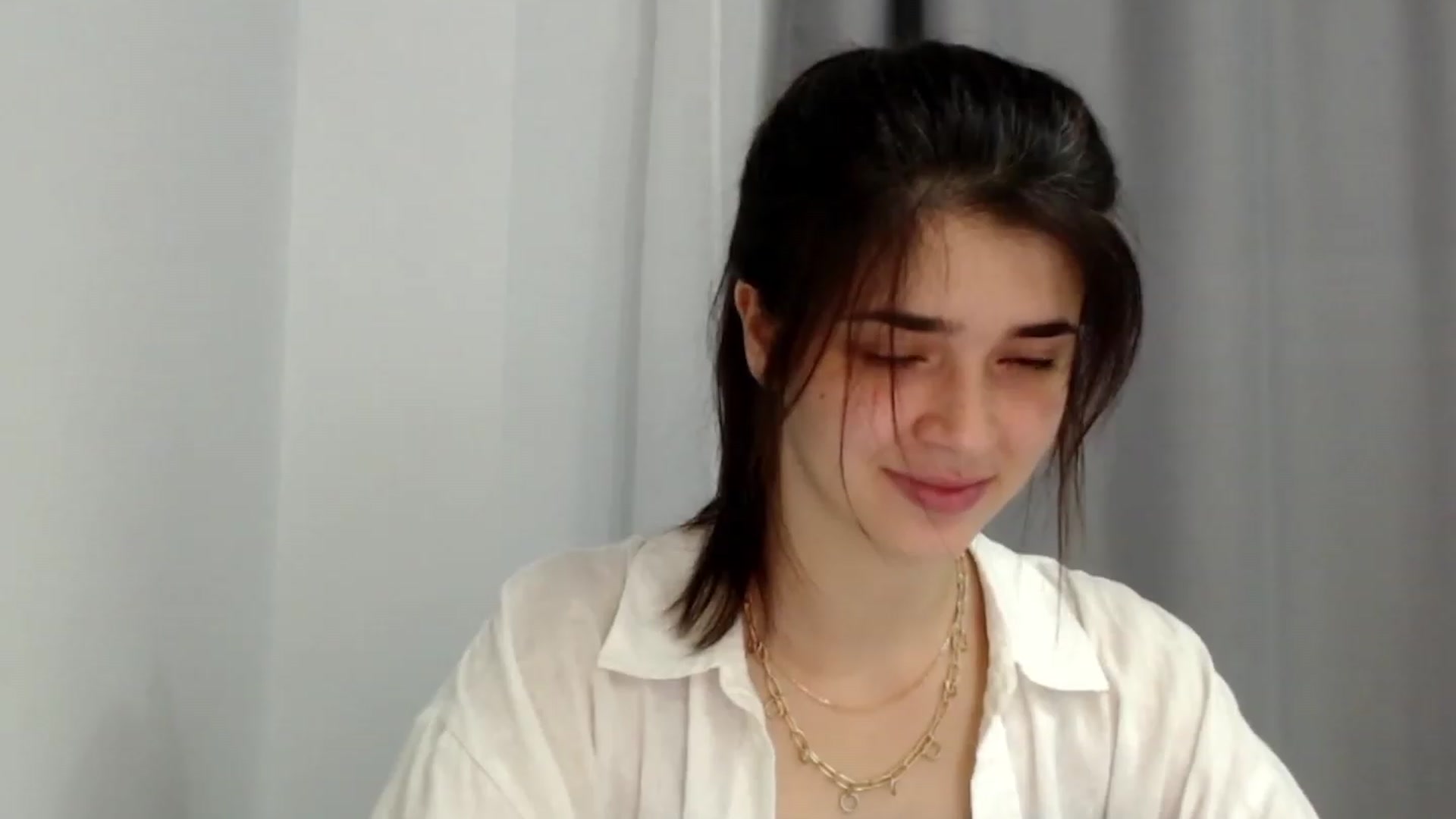 Gallery image thumbnail from ImYourLucky's myfreecams stream on, 08/10/2023, 18:13 image 2 of 20