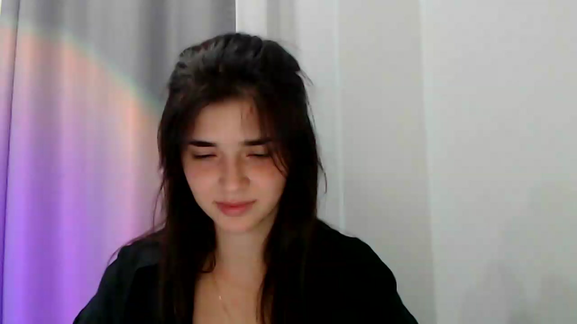 Gallery image thumbnail from ImYourLucky's myfreecams stream on, 10/18/2023, 19:18 image 17 of 20