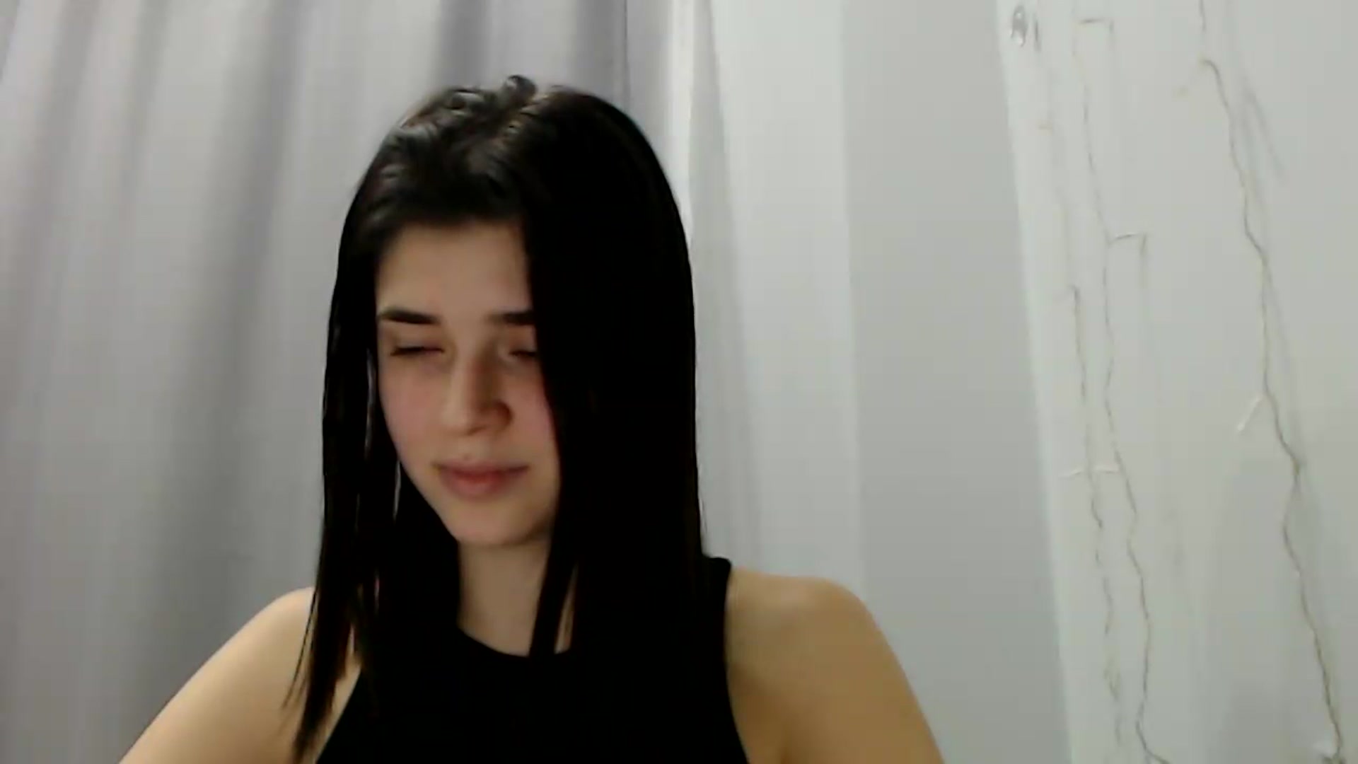 Gallery image thumbnail from ImYourLucky's myfreecams stream on, 12/20/2023, 18:56 image 15 of 20