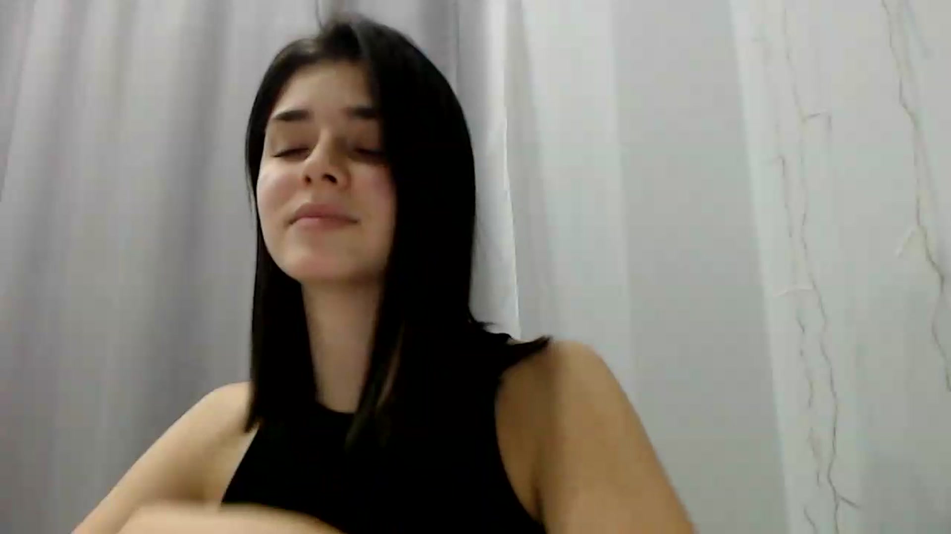 Gallery image thumbnail from ImYourLucky's myfreecams stream on, 12/20/2023, 18:56 image 1 of 20