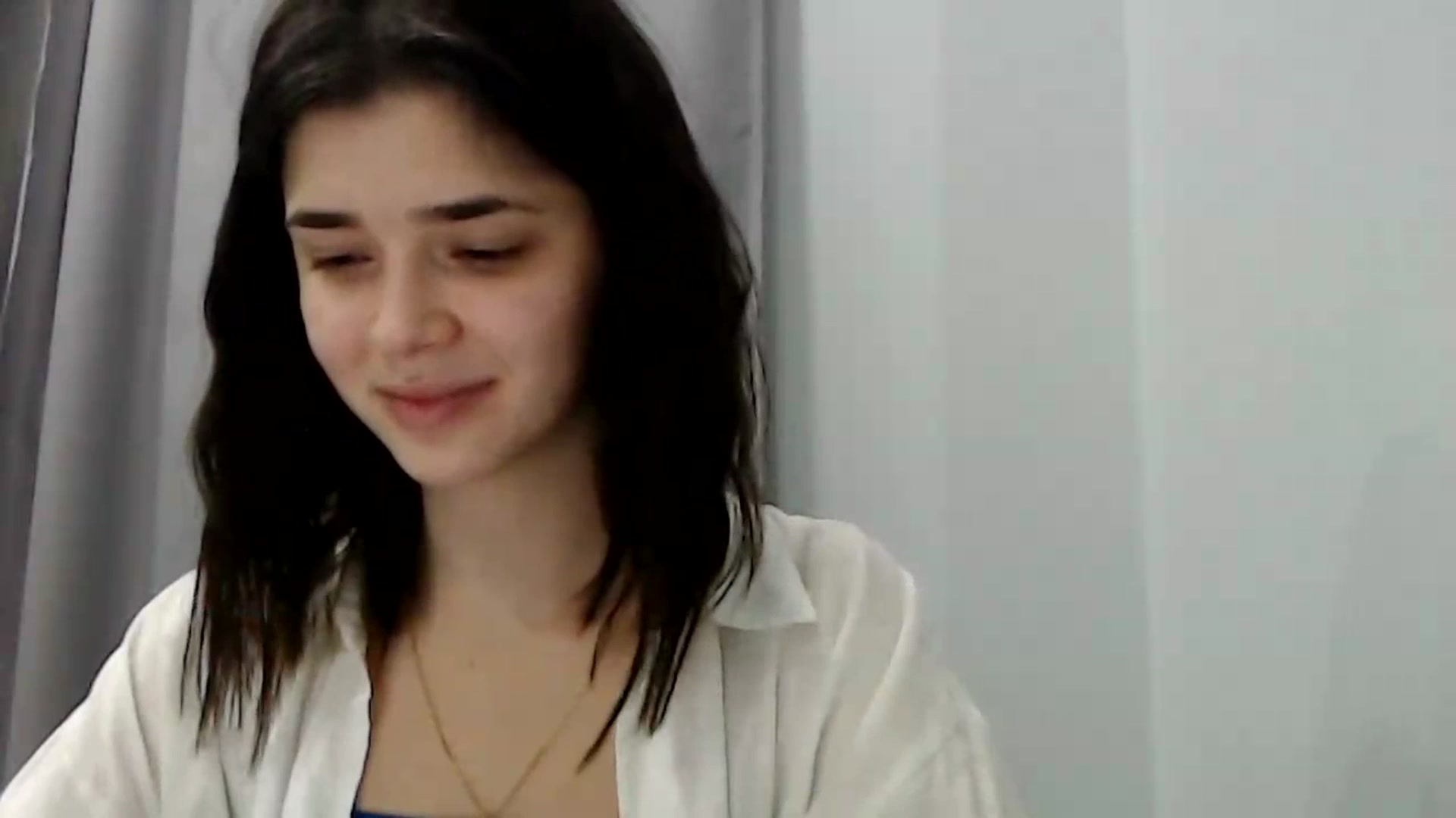 Gallery image thumbnail from ImYourLucky's myfreecams stream on, 02/04/2024, 19:25 image 2 of 20