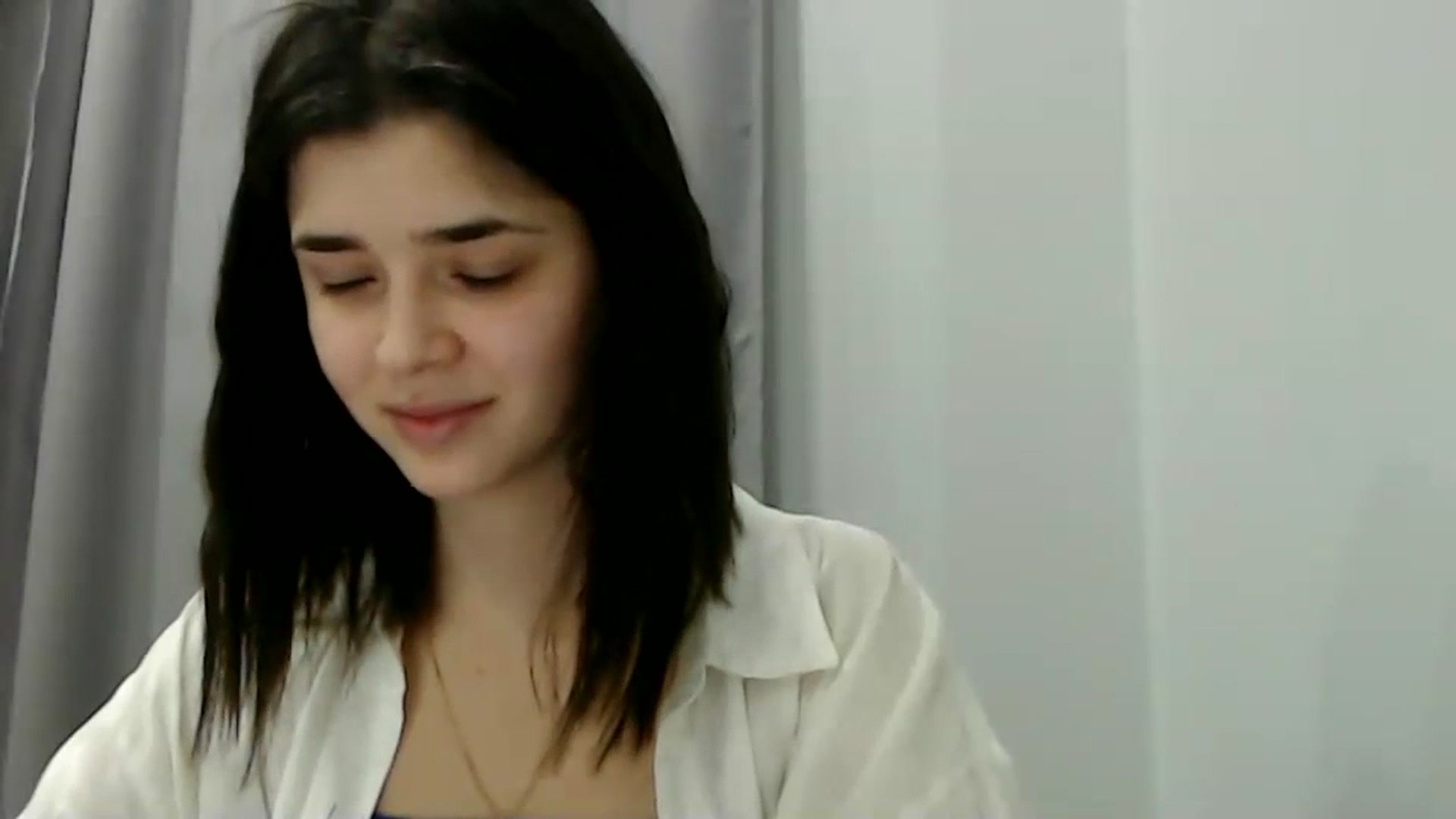Gallery image thumbnail from ImYourLucky's myfreecams stream on, 02/04/2024, 19:25 image 7 of 20