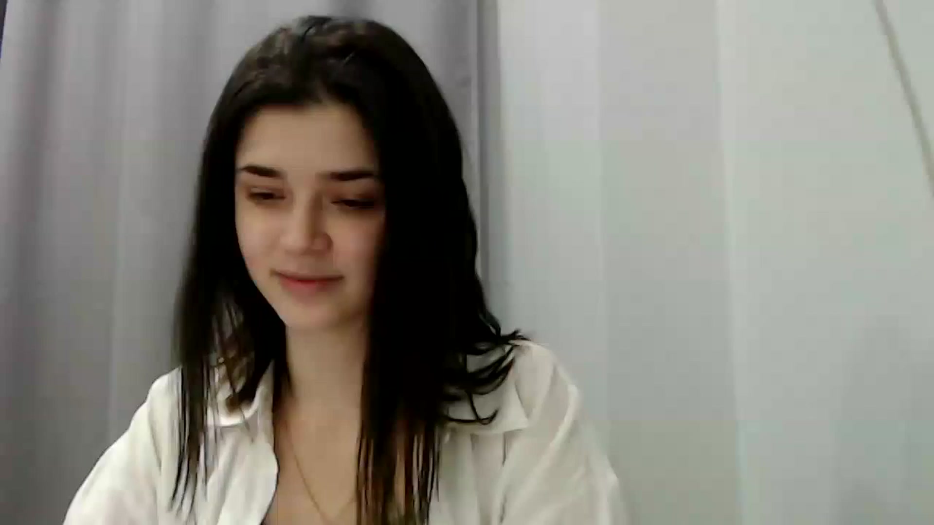 Gallery image thumbnail from ImYourLucky's myfreecams stream on, 02/05/2024, 17:22 image 2 of 20