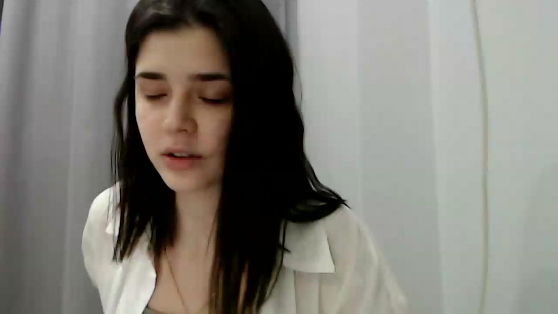 Gallery image thumbnail from ImYourLucky's myfreecams stream on, 02/05/2024, 17:22 image 4 of 20