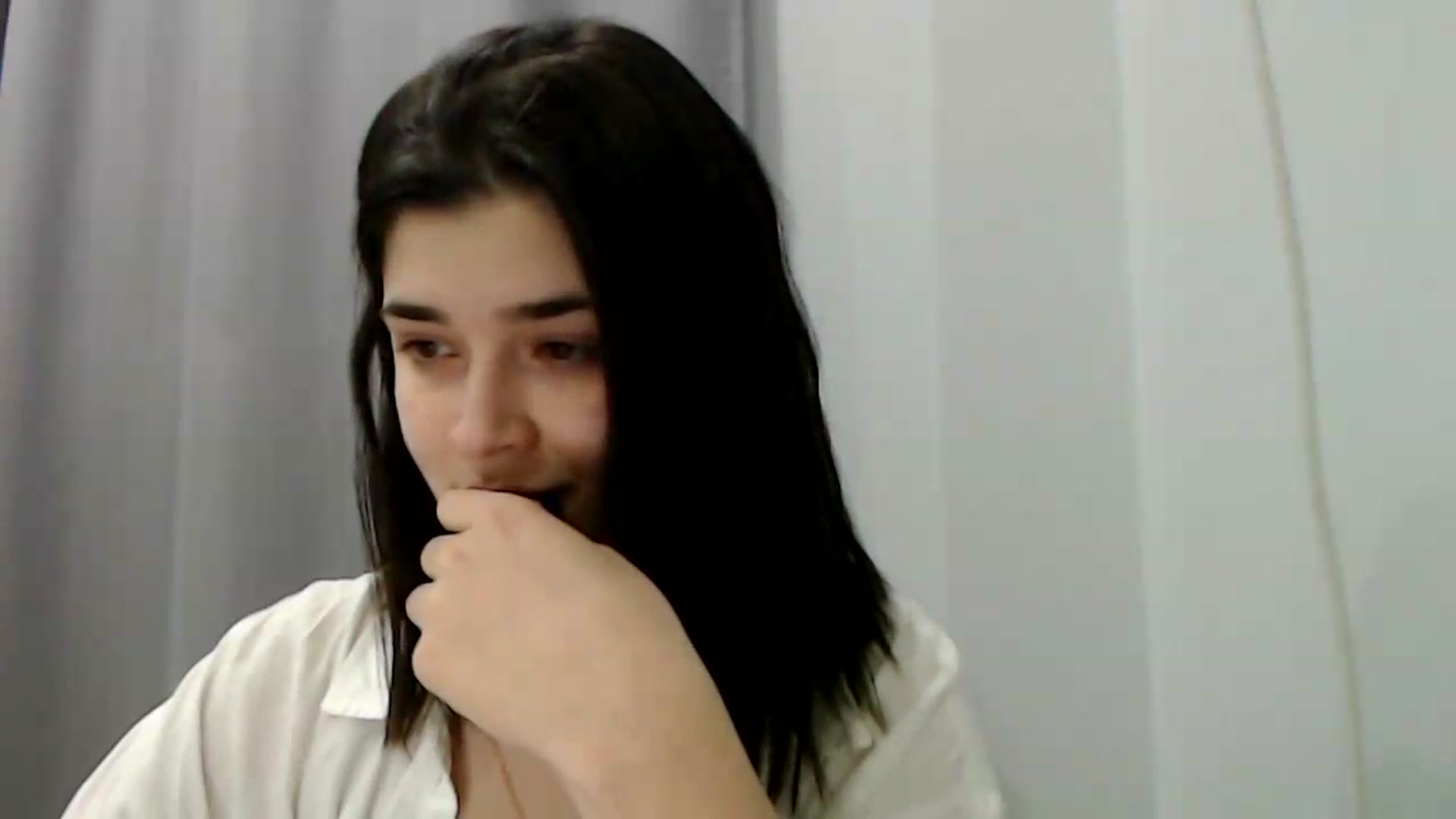 Gallery image thumbnail from ImYourLucky's myfreecams stream on, 02/05/2024, 17:22 image 7 of 20