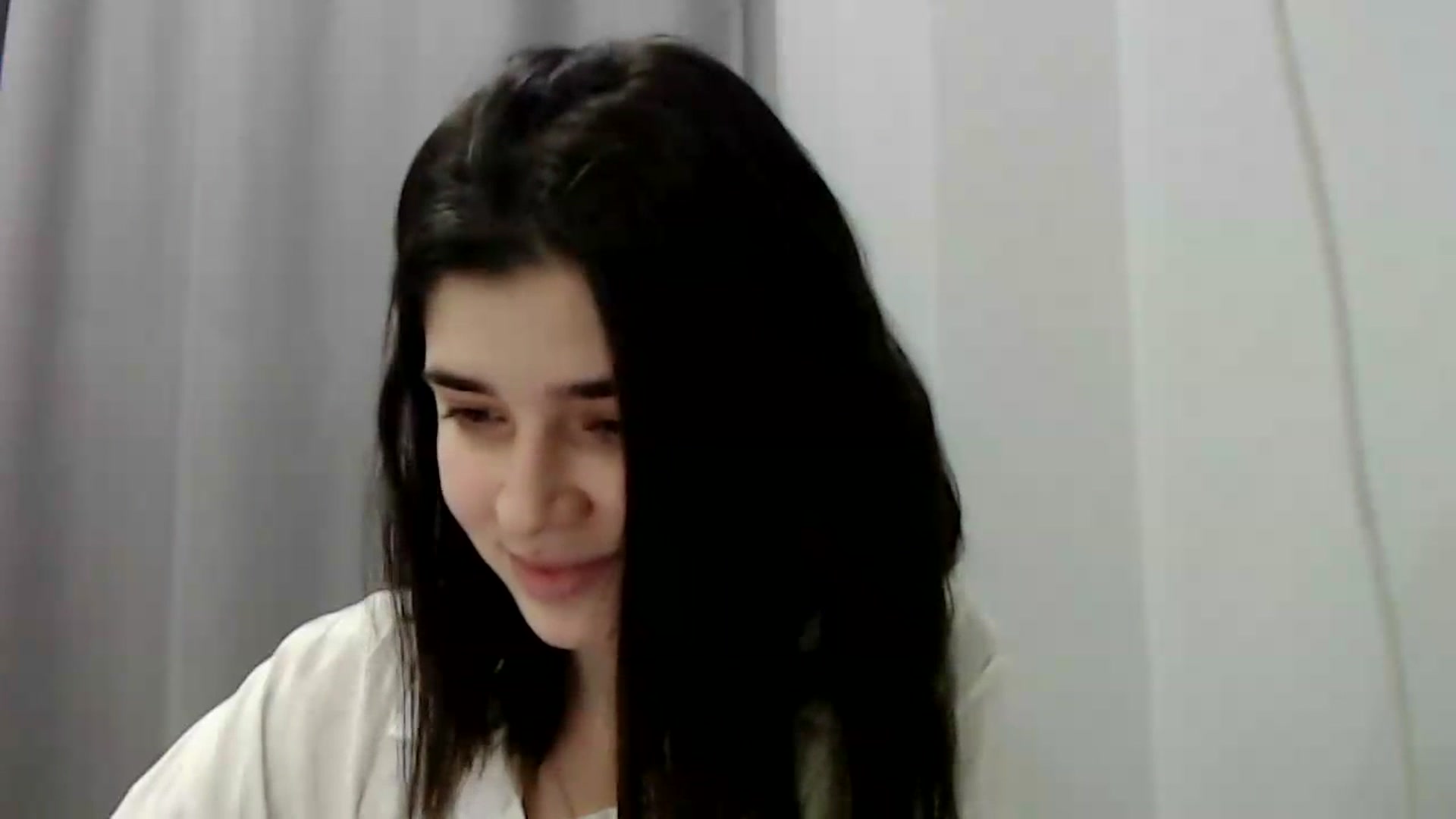Gallery image thumbnail from ImYourLucky's myfreecams stream on, 02/05/2024, 17:22 image 15 of 20