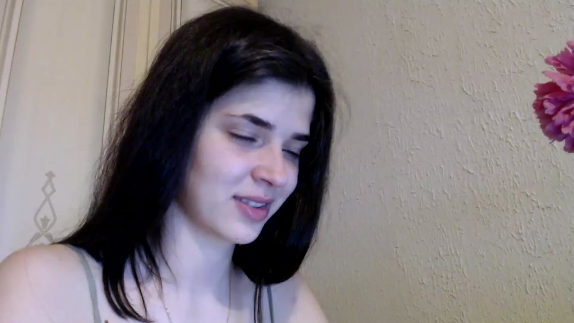 Gallery image thumbnail from ImYourLucky's myfreecams stream on, 06/06/2024, 15:33 image 15 of 20