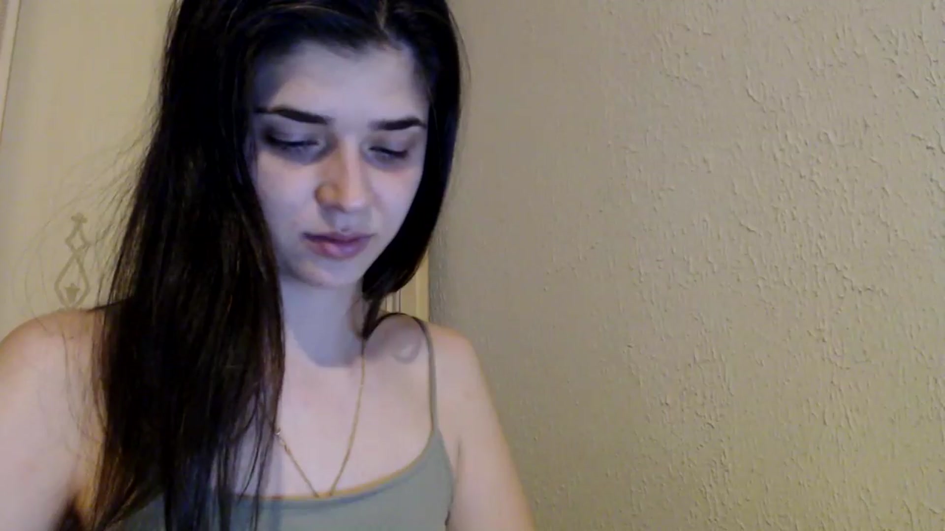 Gallery image thumbnail from ImYourLucky's myfreecams stream on, 06/08/2024, 20:32 image 2 of 20