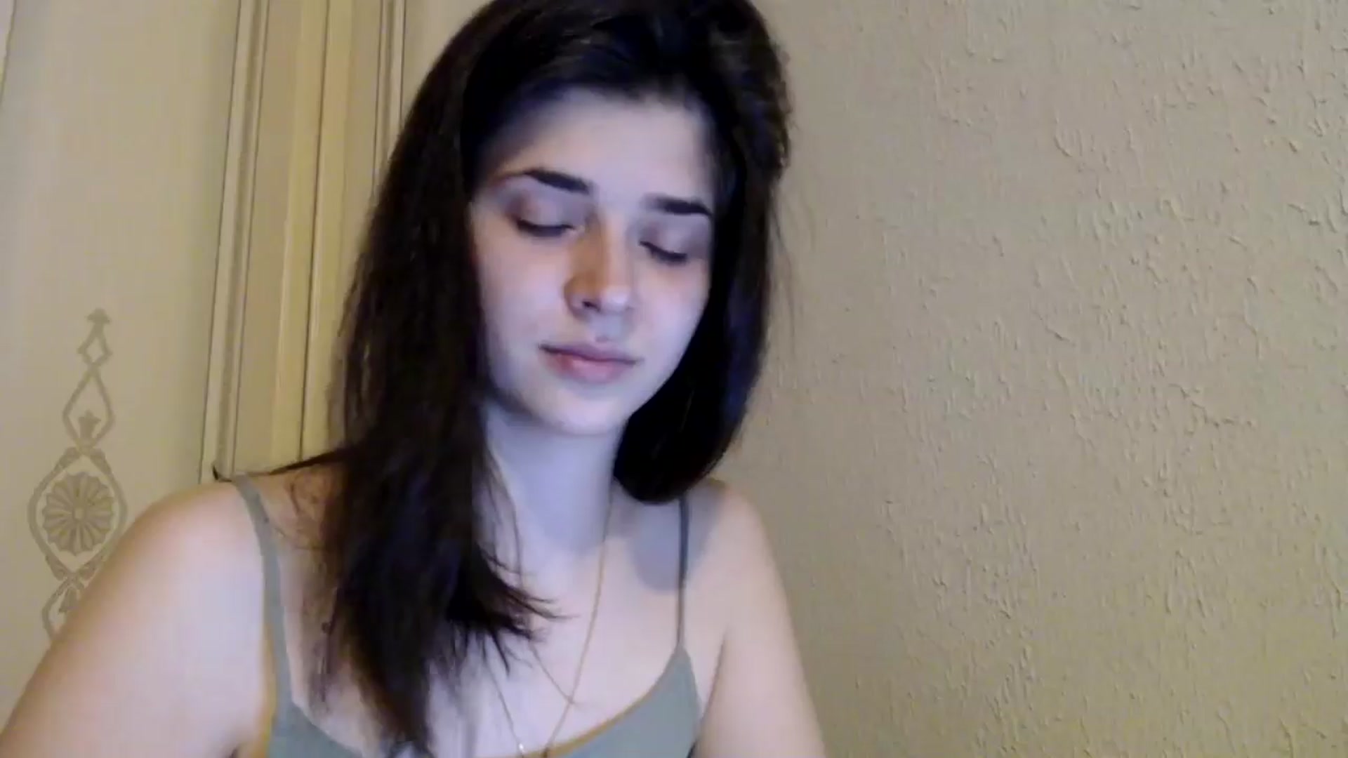 Gallery image thumbnail from ImYourLucky's myfreecams stream on, 06/09/2024, 16:52 image 18 of 20