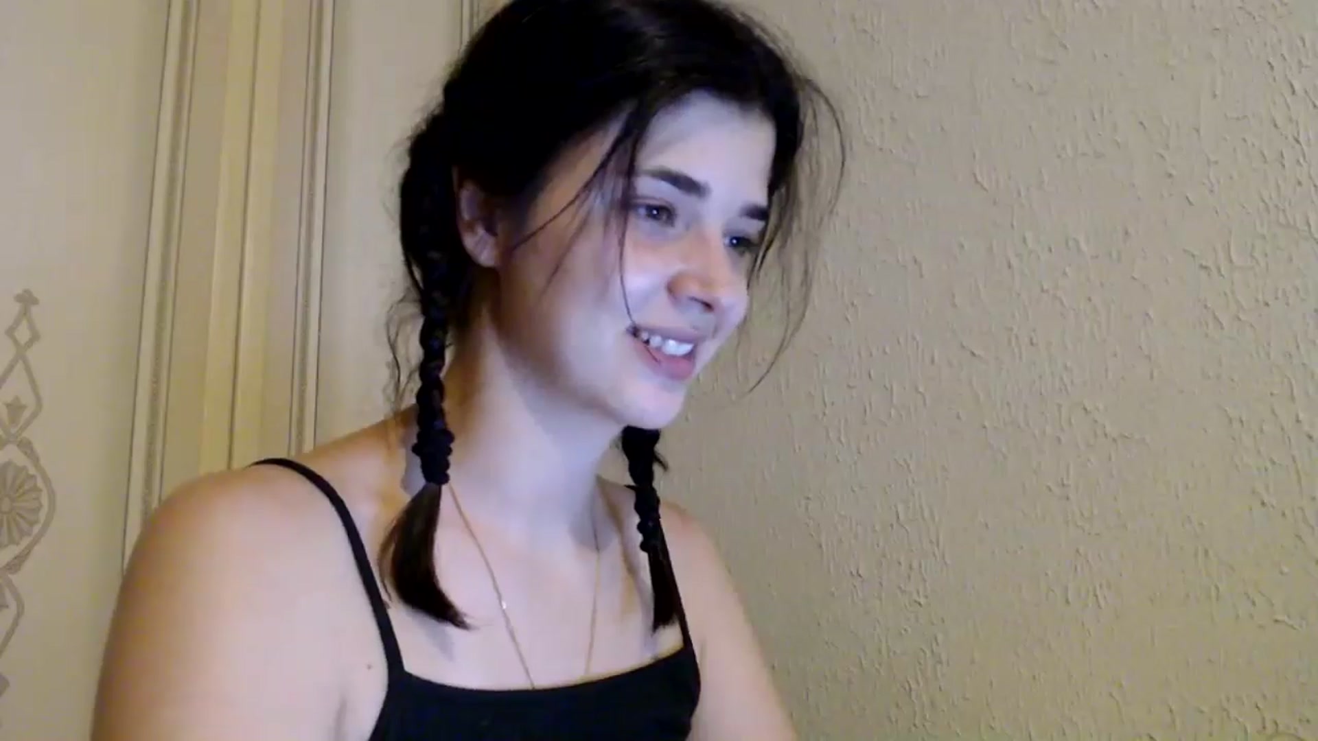 Gallery image thumbnail from ImYourLucky's myfreecams stream on, 07/07/2024, 20:39 image 15 of 20