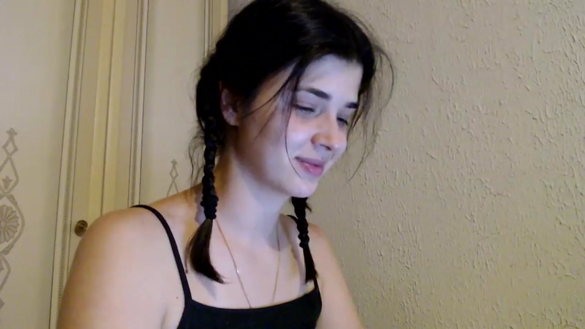 Gallery image thumbnail from ImYourLucky's myfreecams stream on, 07/07/2024, 20:39 image 16 of 20