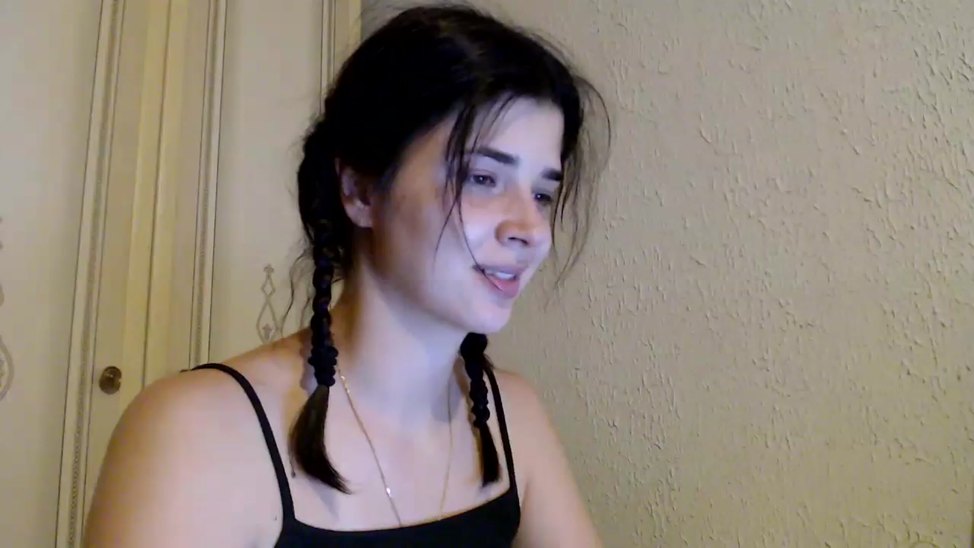Gallery image thumbnail from ImYourLucky's myfreecams stream on, 07/07/2024, 21:05 image 11 of 20