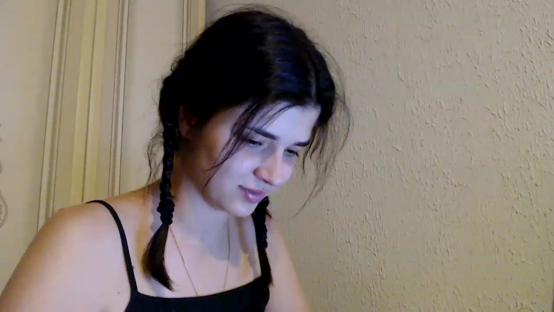 Gallery image thumbnail from ImYourLucky's myfreecams stream on, 07/07/2024, 21:05 image 4 of 20