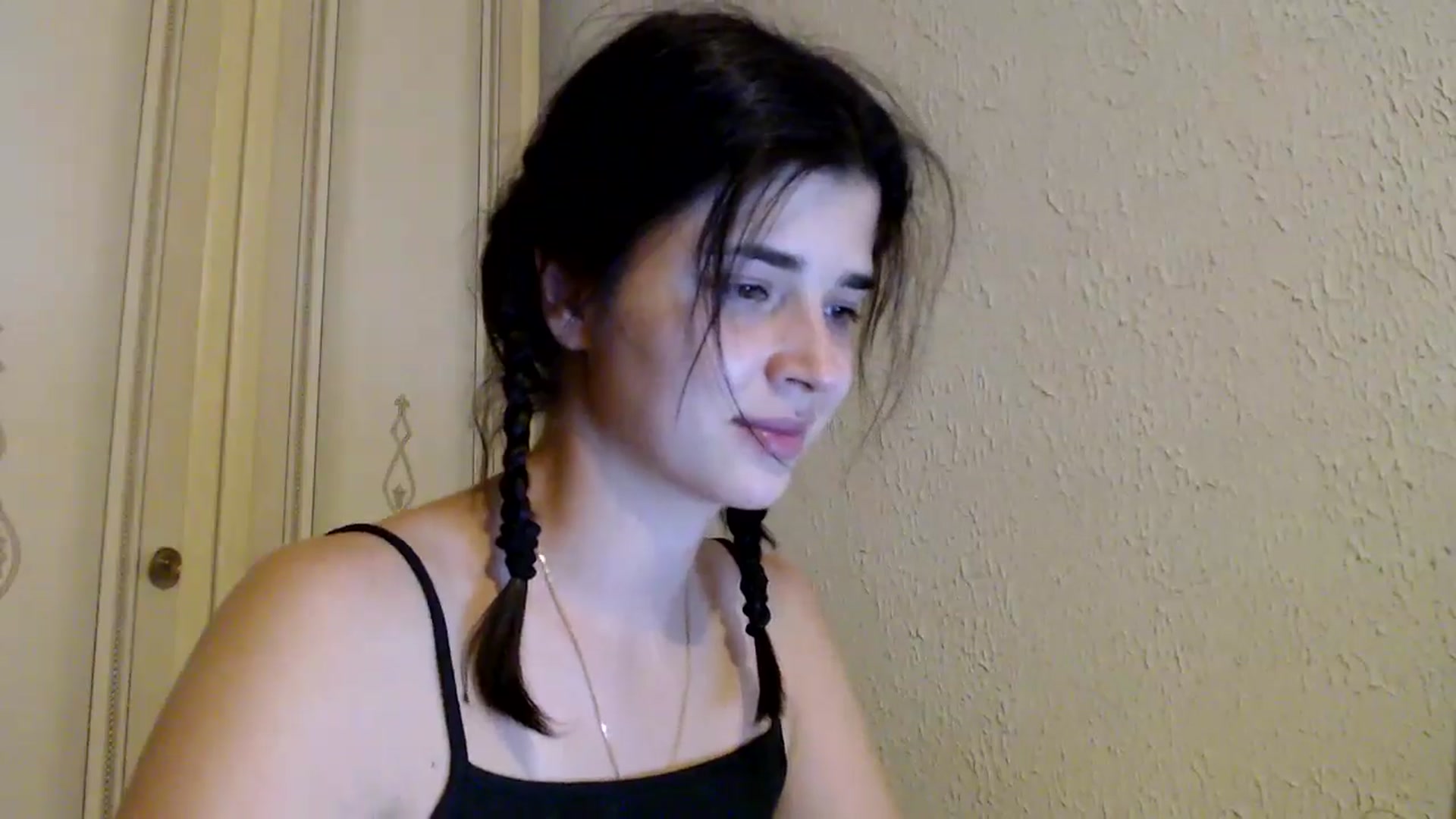 Gallery image thumbnail from ImYourLucky's myfreecams stream on, 07/07/2024, 21:05 image 9 of 20