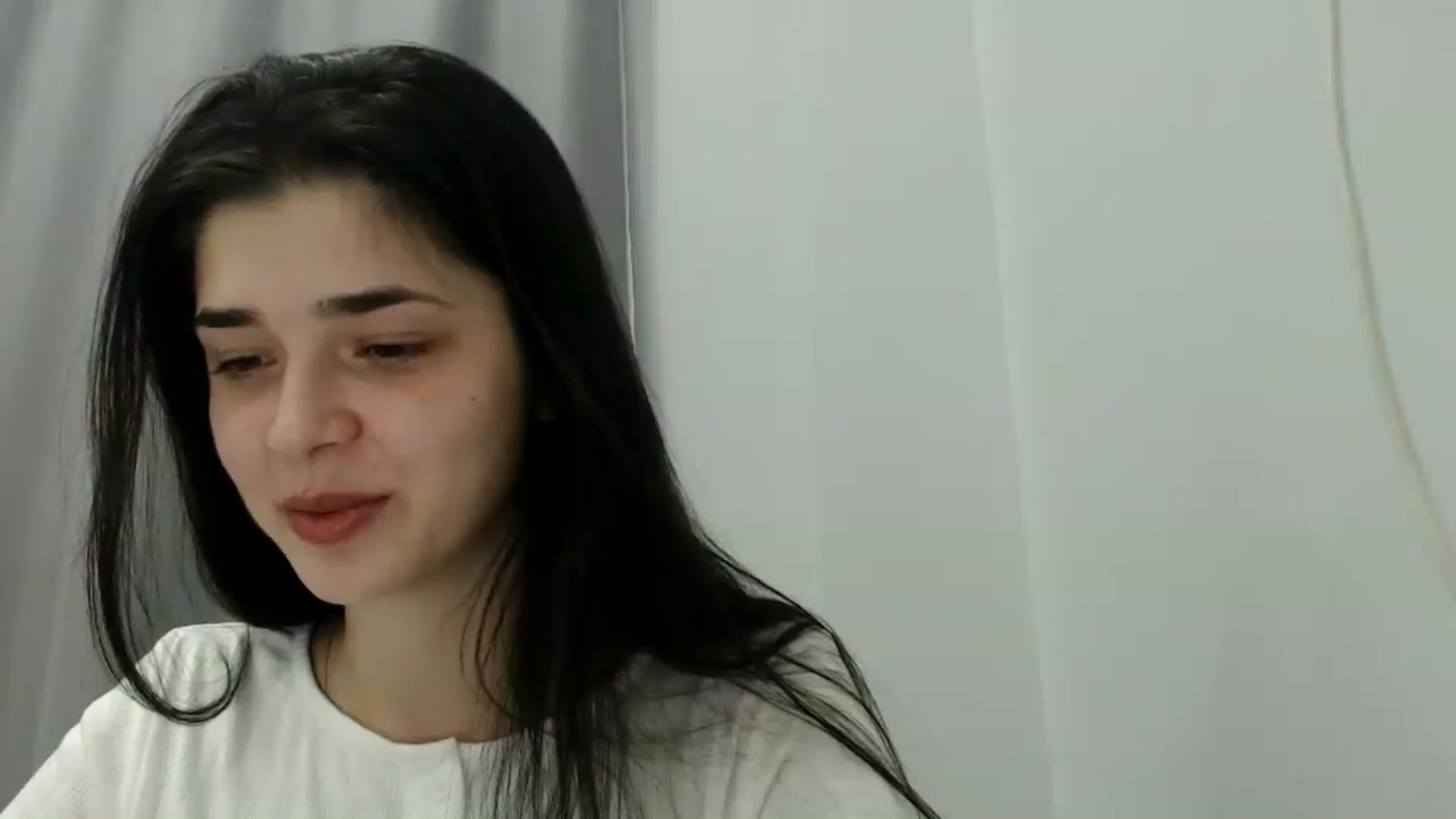 Gallery image thumbnail from ImYourLucky's myfreecams stream on, 02/08/2025, 18:15 image 12 of 20