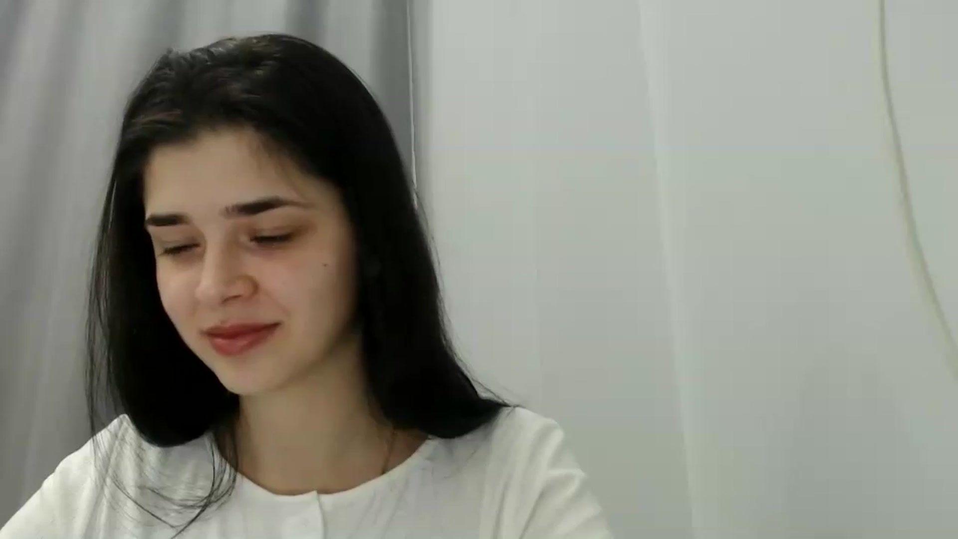 Gallery image thumbnail from ImYourLucky's myfreecams stream on, 02/08/2025, 18:15 image 16 of 20