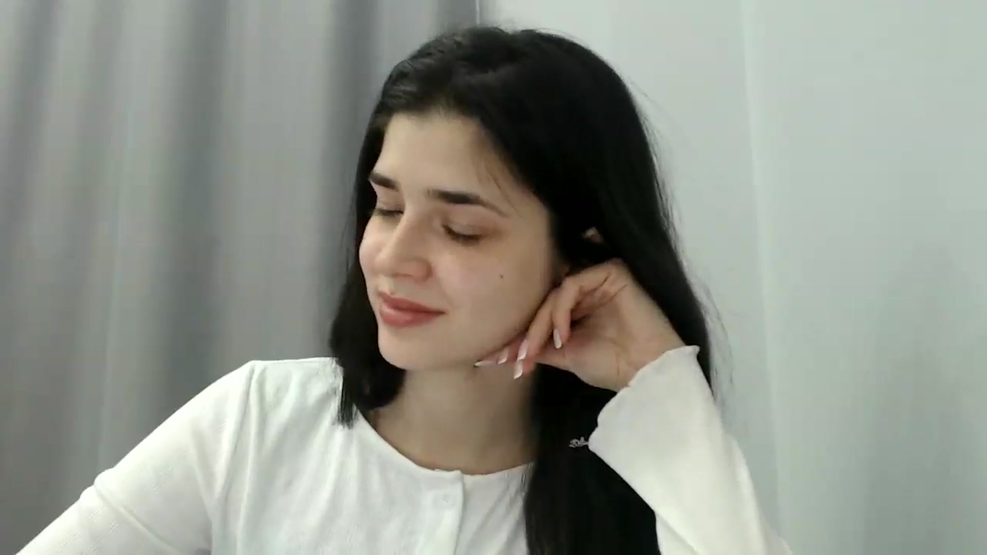 Gallery image thumbnail from ImYourLucky's myfreecams stream on, 02/08/2025, 19:08 image 10 of 20