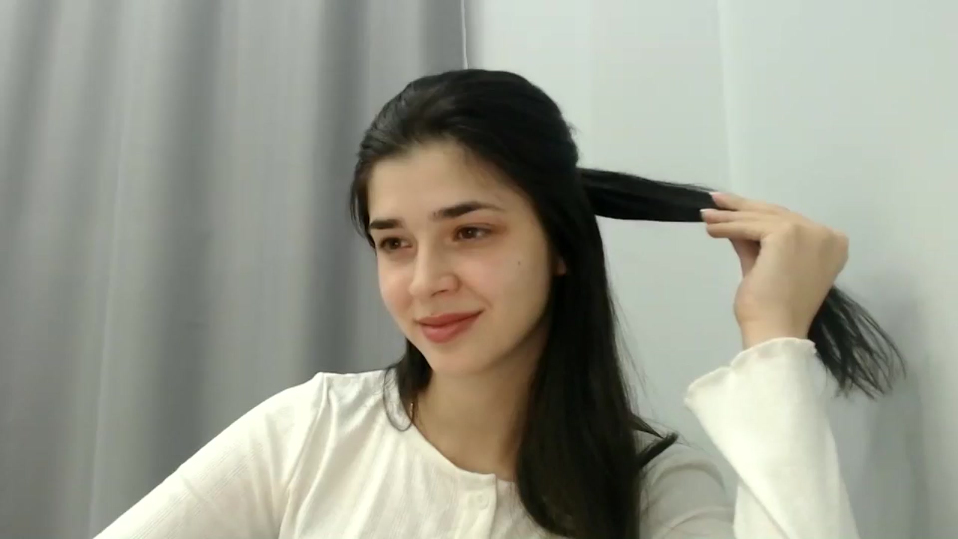 Gallery image thumbnail from ImYourLucky's myfreecams stream on, 02/08/2025, 19:08 image 18 of 20