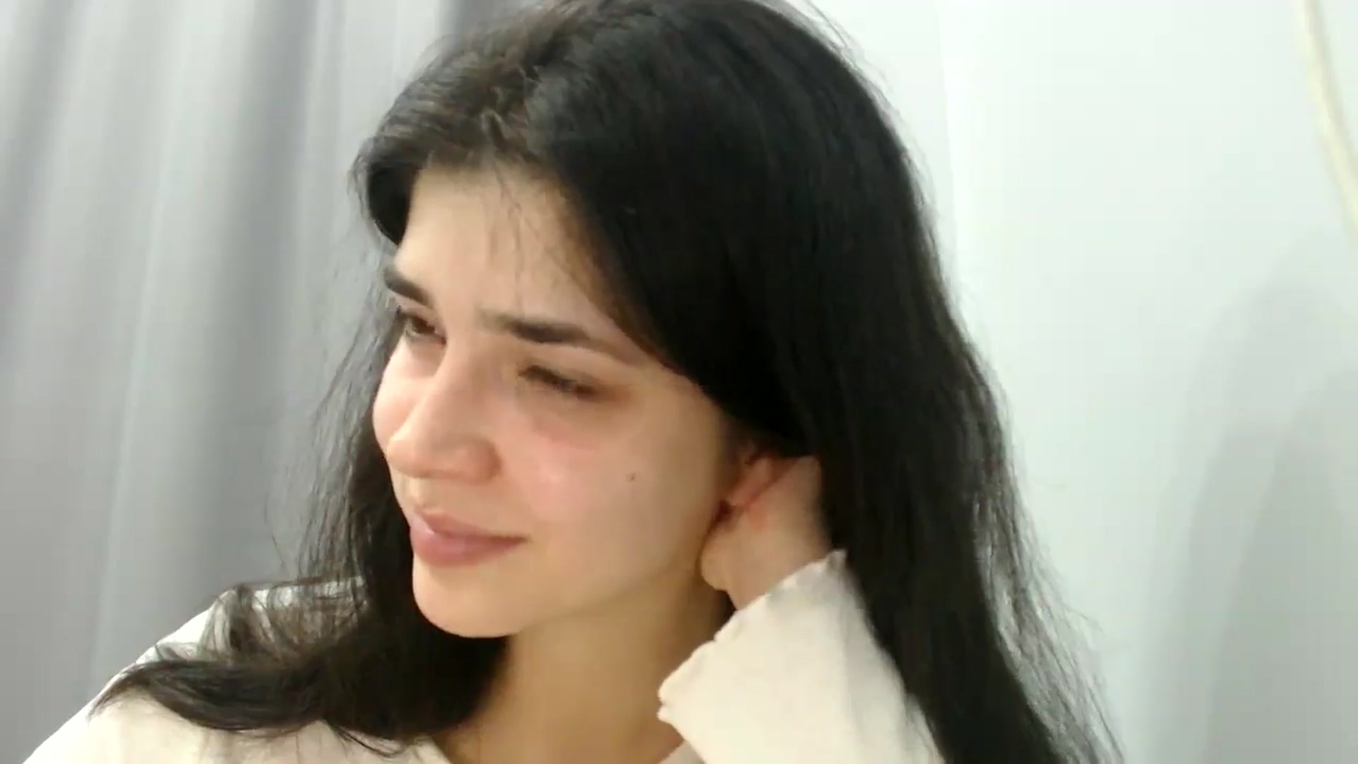 Gallery image thumbnail from ImYourLucky's myfreecams stream on, 02/09/2025, 20:35 image 13 of 20