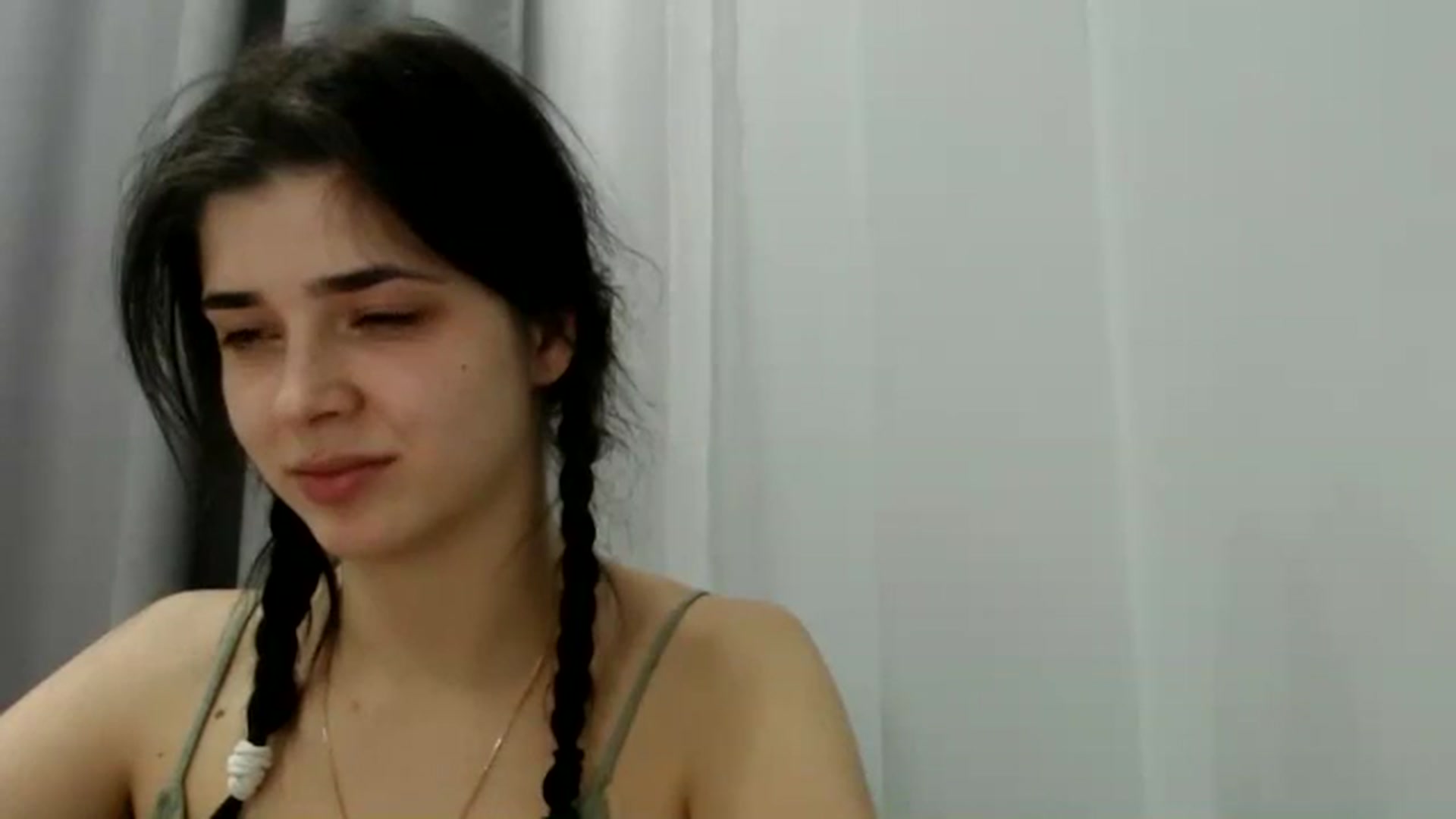 Gallery image thumbnail from ImYourLucky's myfreecams stream on, 03/19/2025, 21:21 image 17 of 20