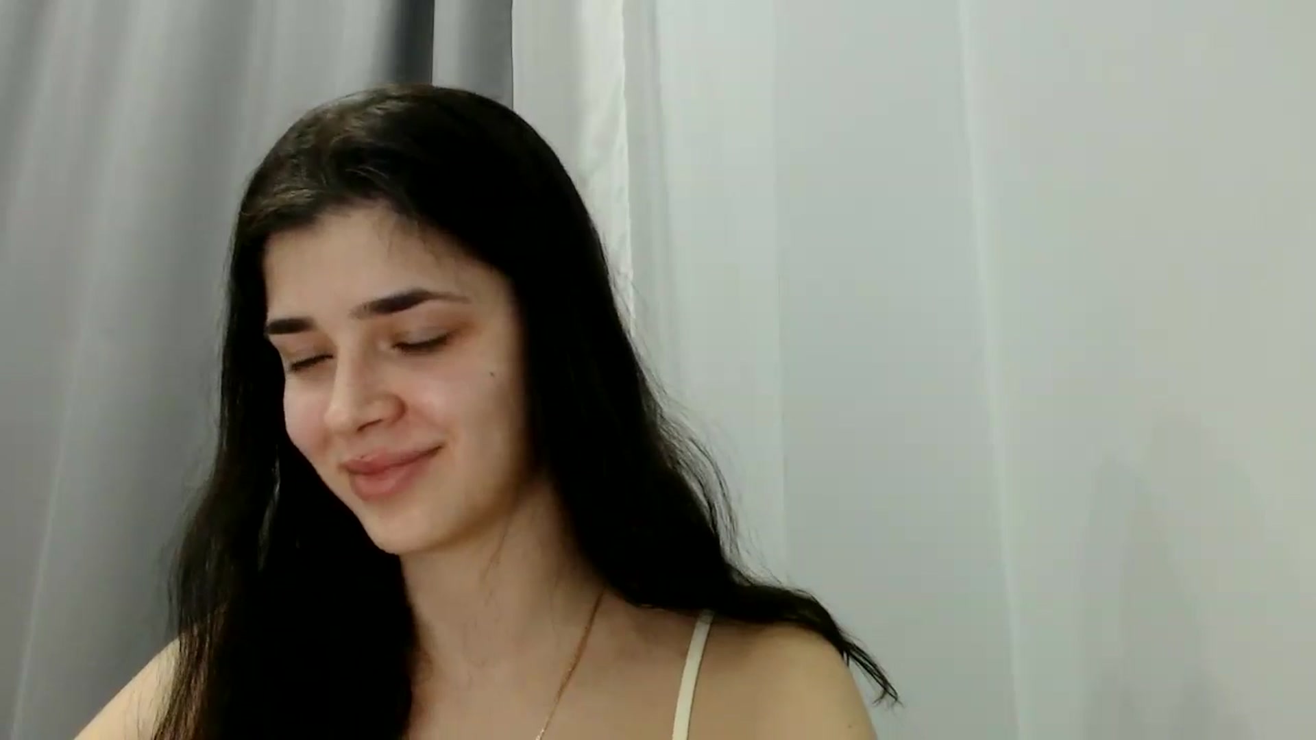 Gallery image thumbnail from ImYourLucky's myfreecams stream on, 03/23/2025, 18:21 image 18 of 20