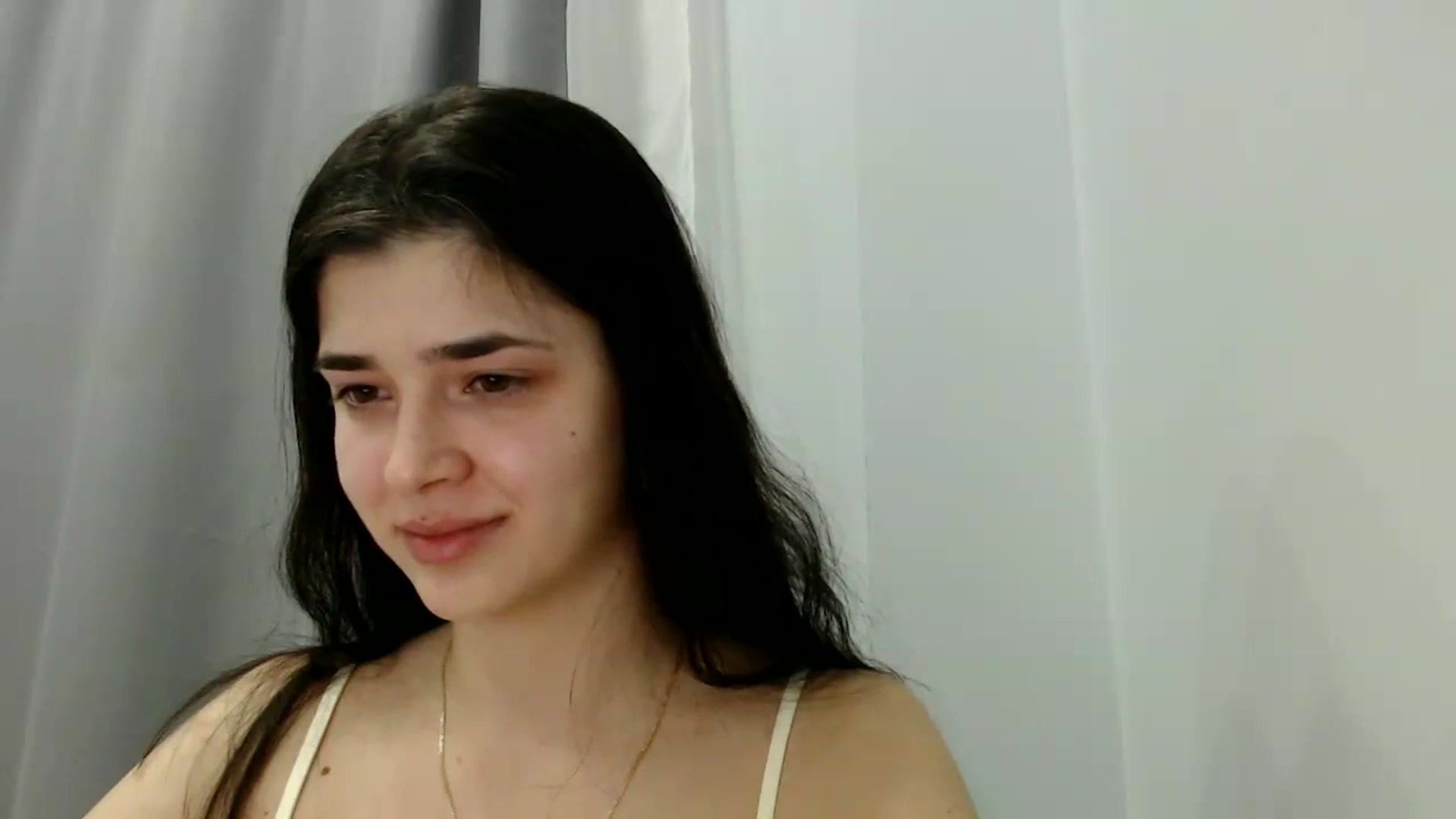 Gallery image thumbnail from ImYourLucky's myfreecams stream on, 03/23/2025, 18:21 image 19 of 20