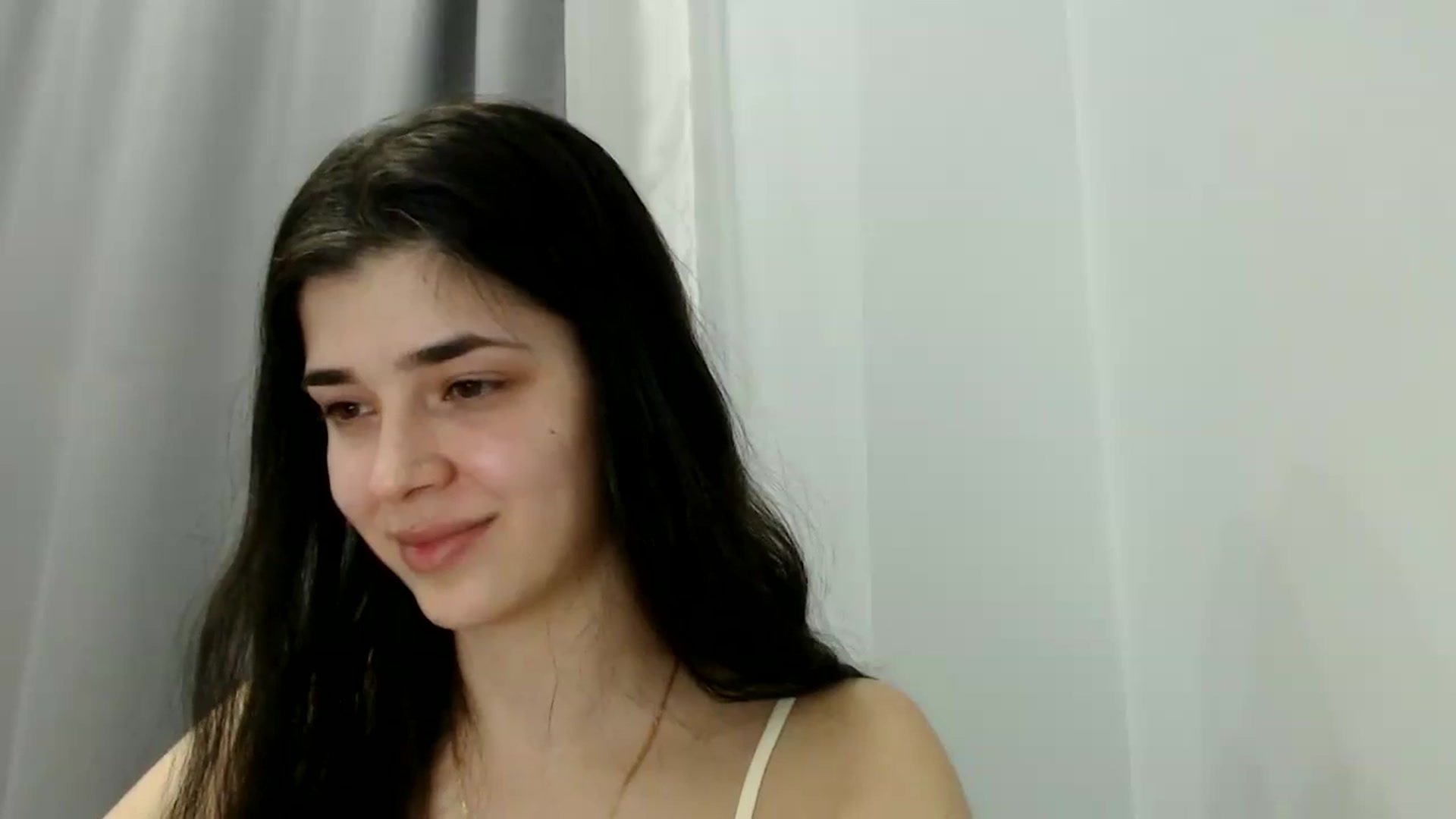 Gallery image thumbnail from ImYourLucky's myfreecams stream on, 03/23/2025, 18:36 image 14 of 20