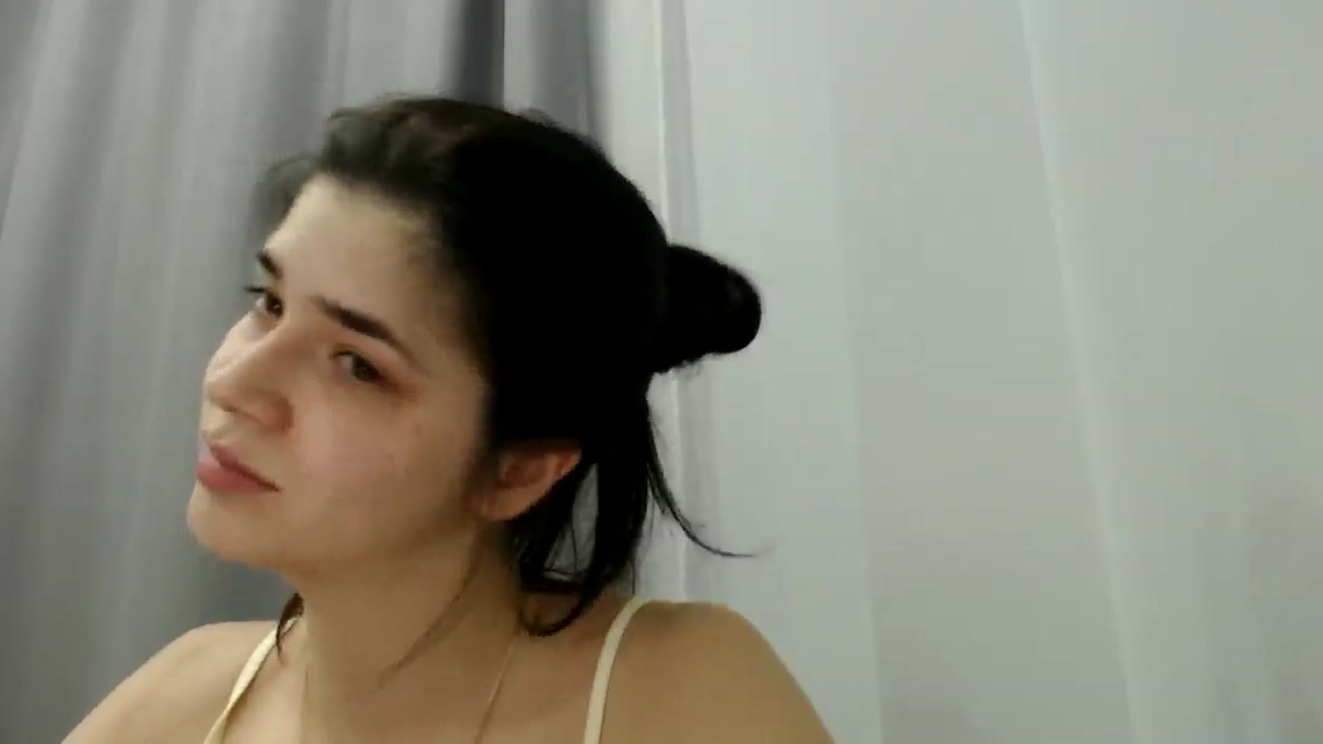 Gallery image thumbnail from ImYourLucky's myfreecams stream on, 03/31/2025, 20:19 image 2 of 20