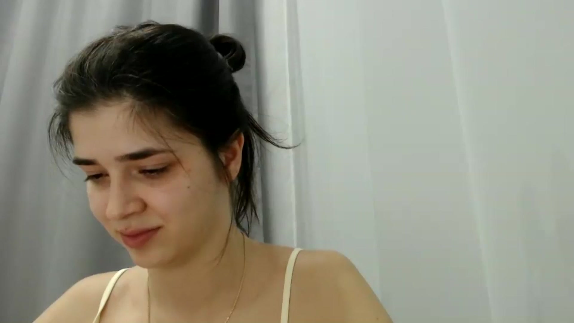 Gallery image thumbnail from ImYourLucky's myfreecams stream on, 03/31/2025, 20:19 image 8 of 20