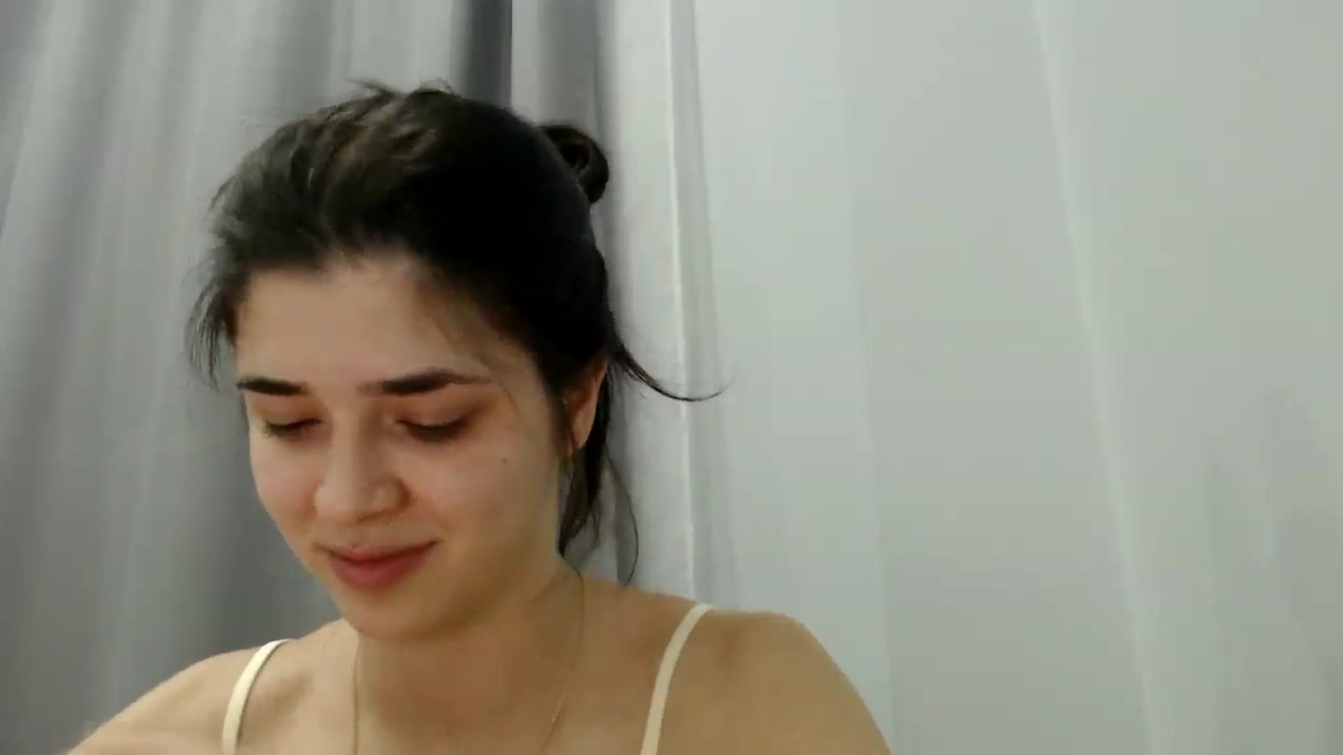 Gallery image thumbnail from ImYourLucky's myfreecams stream on, 03/31/2025, 20:19 image 17 of 20