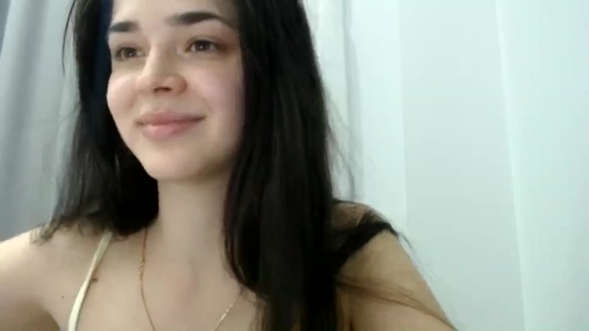 Gallery image thumbnail from ImYourLucky's myfreecams stream on, 04/07/2025, 18:55 image 6 of 20