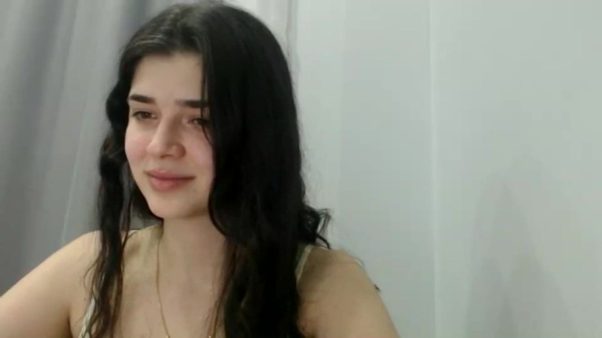Gallery image thumbnail from ImYourLucky's myfreecams stream on, 04/10/2025, 17:59 image 13 of 20