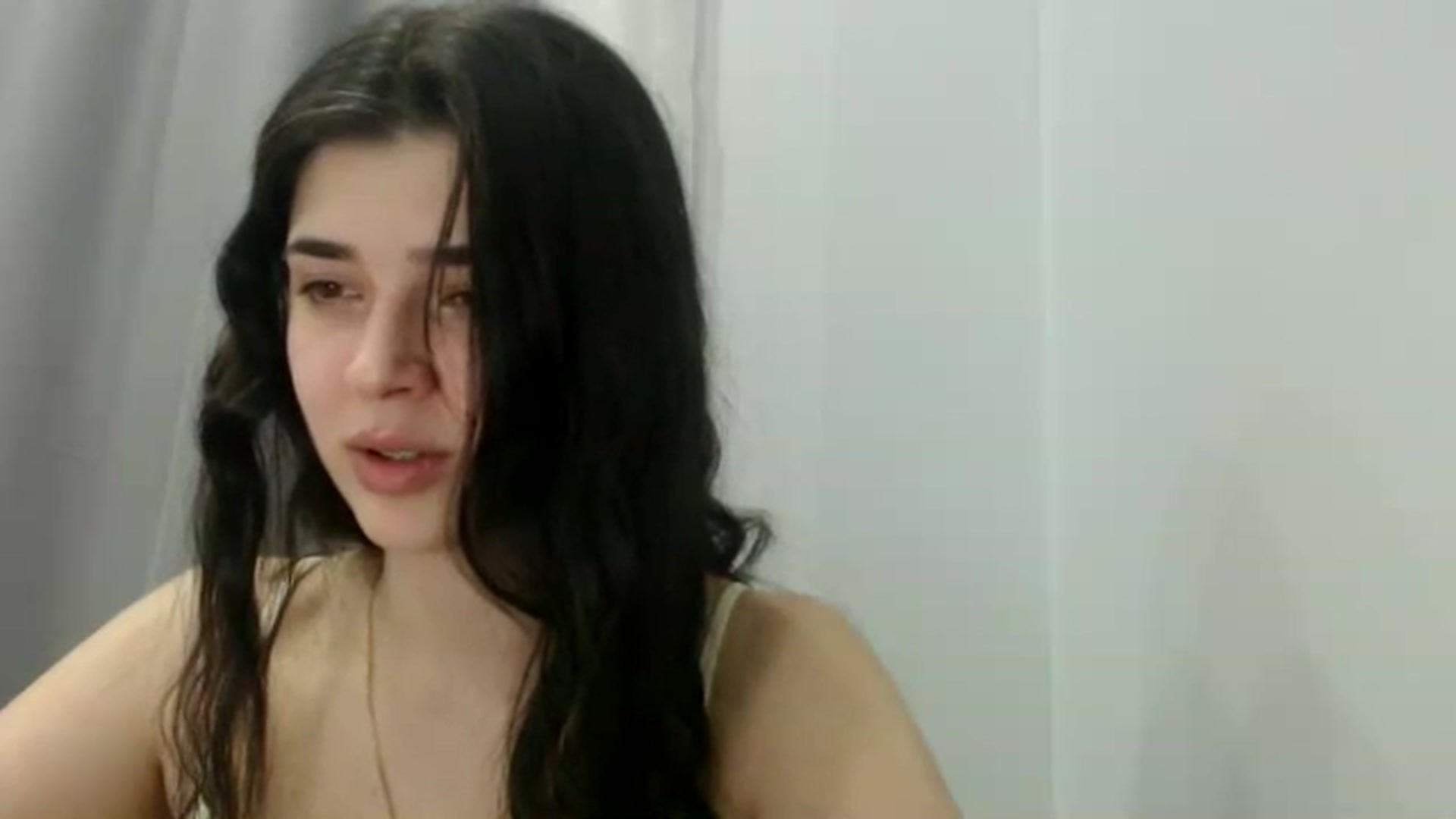 Gallery image thumbnail from ImYourLucky's myfreecams stream on, 04/10/2025, 17:59 image 19 of 20