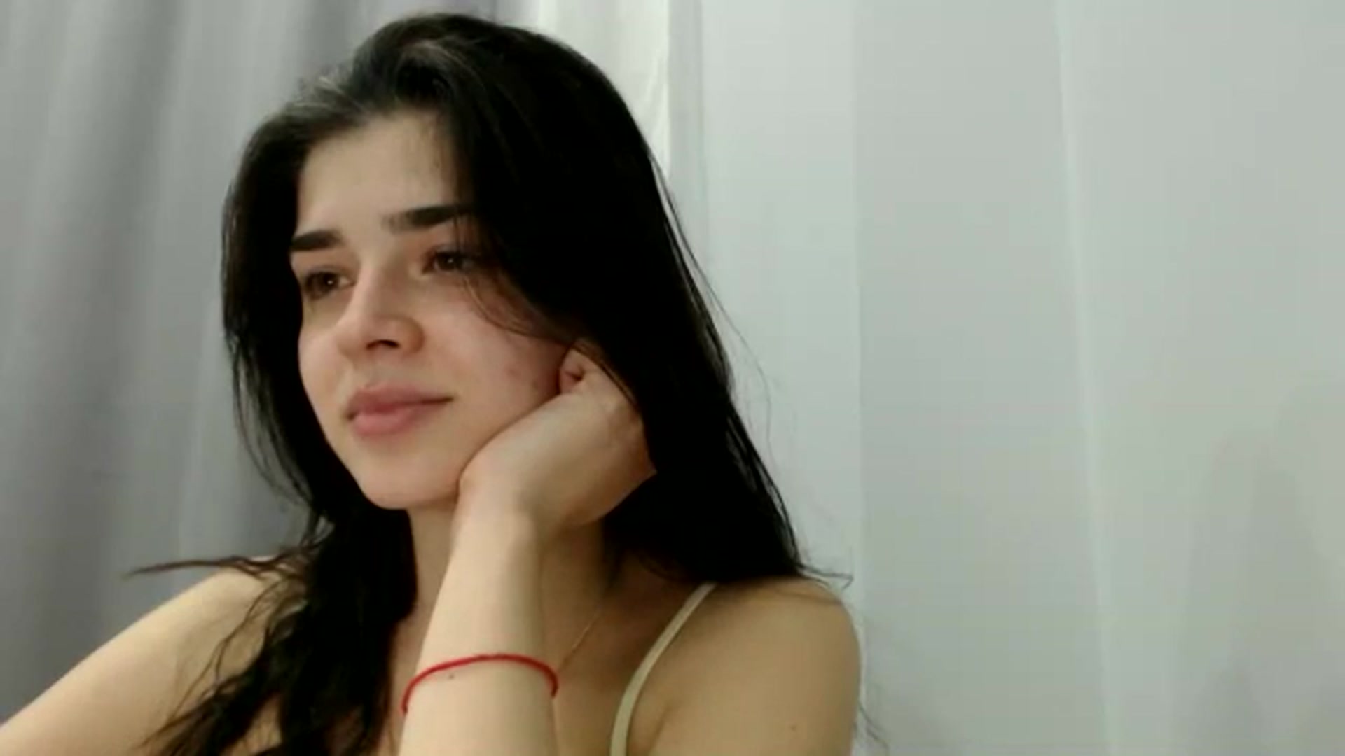 Gallery image thumbnail from ImYourLucky's myfreecams stream on, 04/14/2025, 19:22 image 15 of 20
