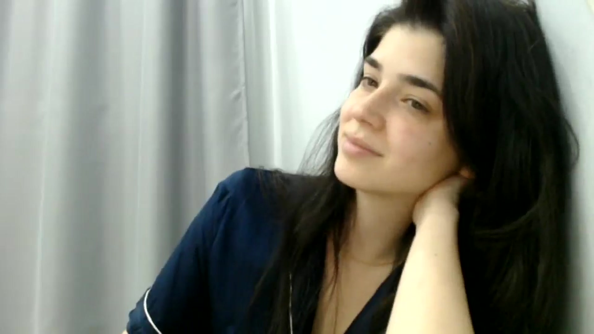 Gallery image thumbnail from ImYourLucky's myfreecams stream on, 05/24/2025, 20:12 image 3 of 20