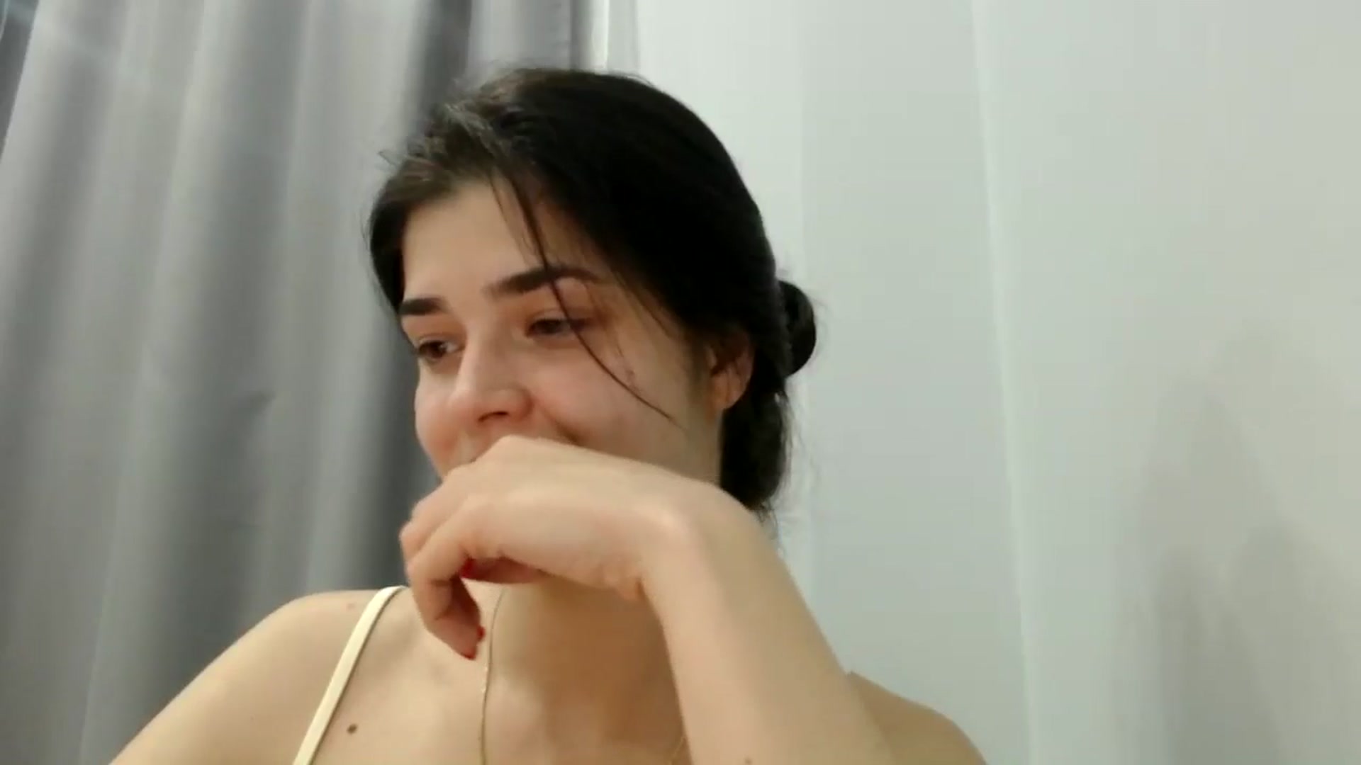 Gallery image thumbnail from ImYourLucky's myfreecams stream on, 05/25/2025, 19:26 image 5 of 20