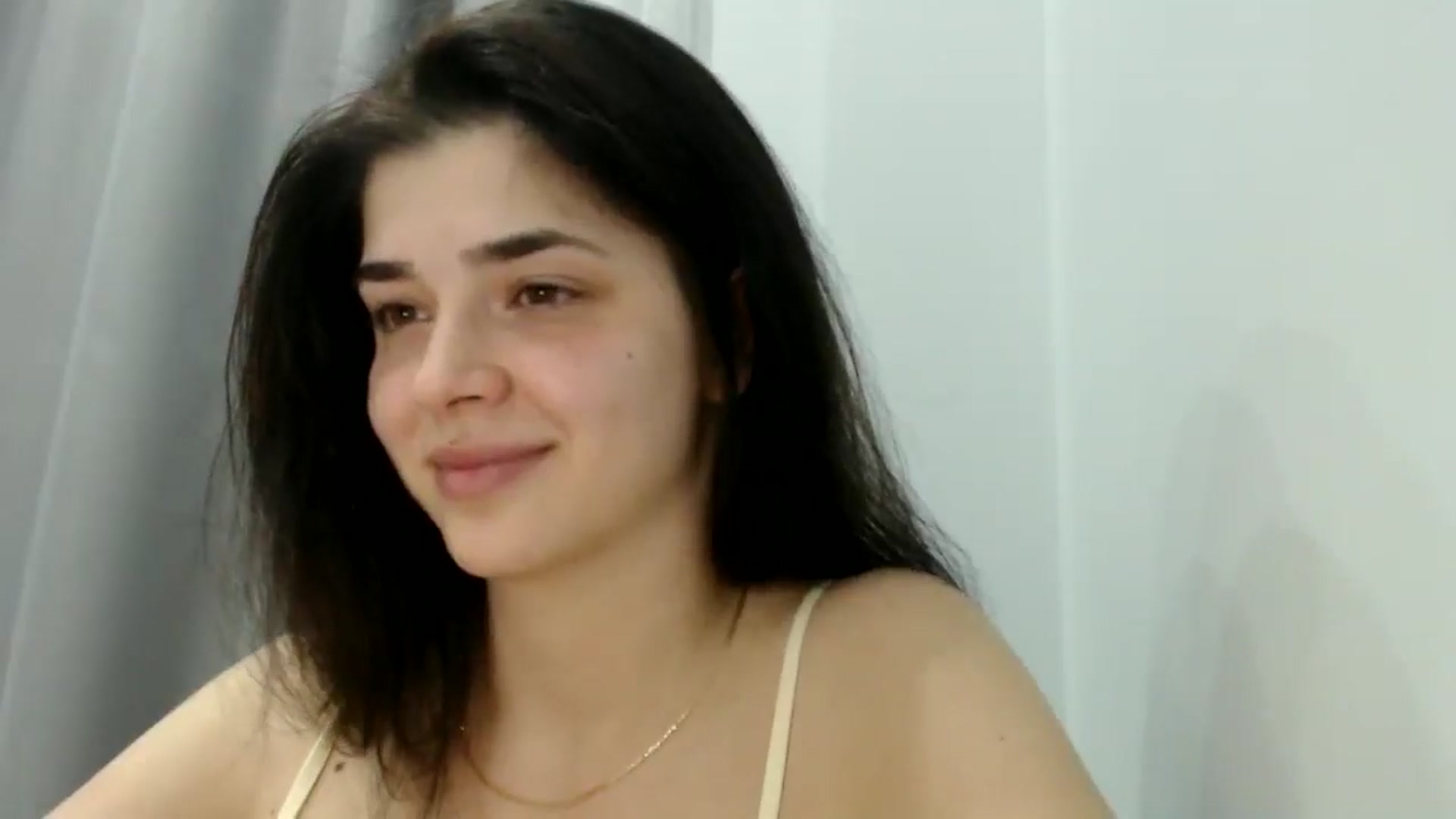 Gallery image thumbnail from ImYourLucky's myfreecams stream on, 05/27/2025, 21:01 image 14 of 20