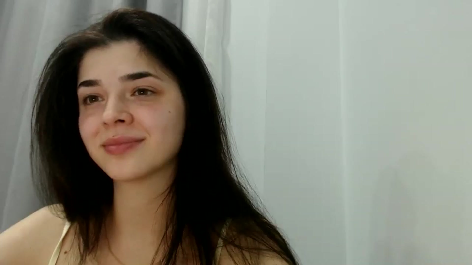 Gallery image thumbnail from ImYourLucky's myfreecams stream on, 05/27/2025, 21:01 image 12 of 20