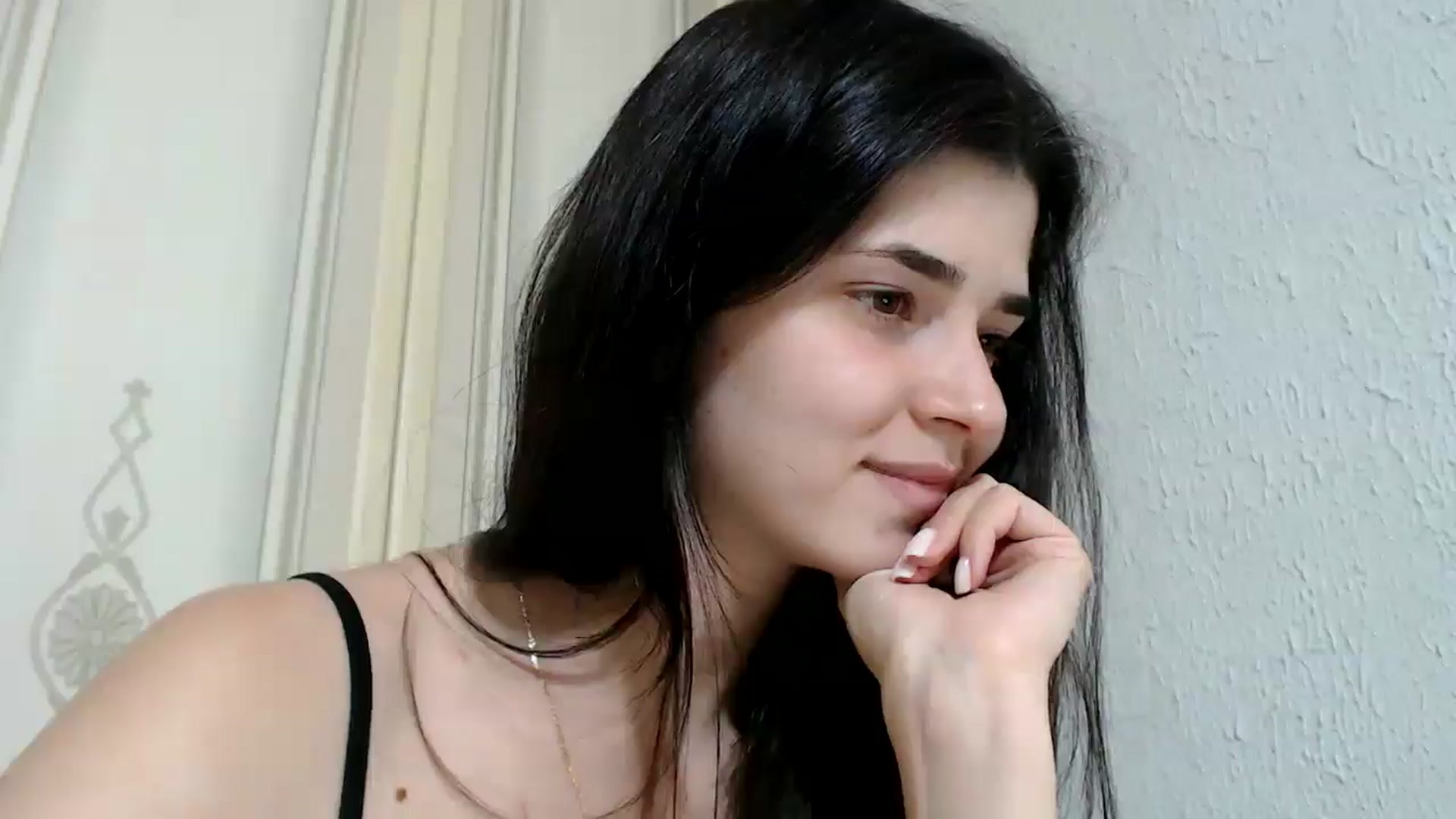 Gallery image thumbnail from ImYourLucky's myfreecams stream on, 06/17/2025, 21:23 image 16 of 20