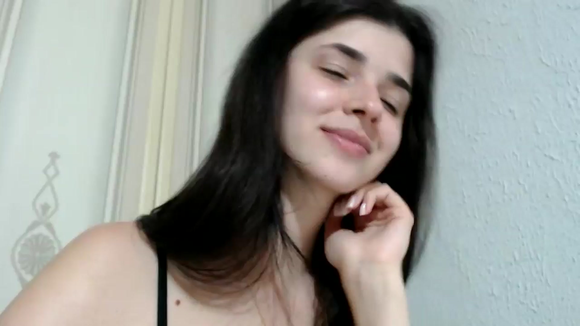 Gallery image thumbnail from ImYourLucky's myfreecams stream on, 06/17/2025, 21:23 image 7 of 20