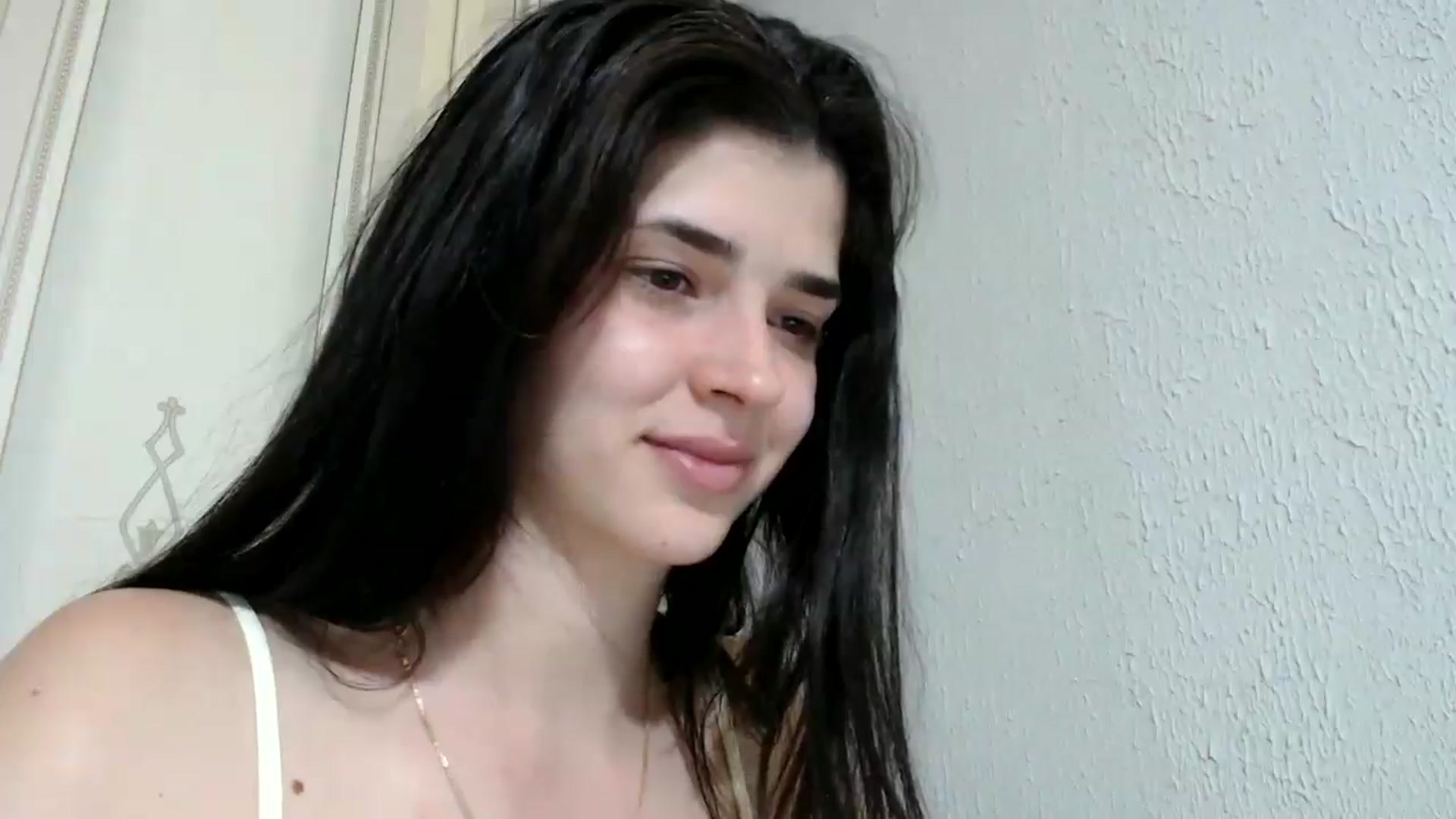Gallery image thumbnail from ImYourLucky's myfreecams stream on, 06/20/2025, 16:56 image 14 of 20