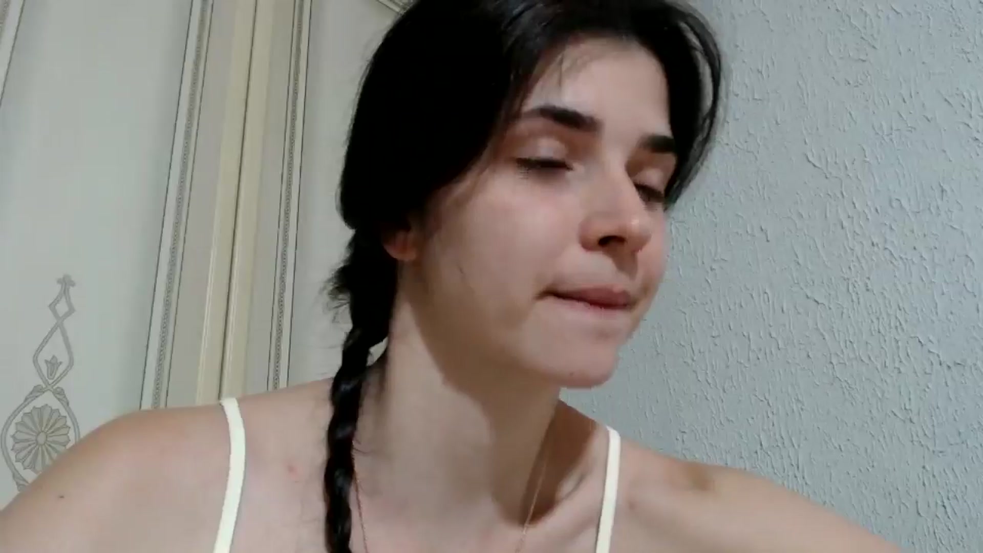 Gallery image thumbnail from ImYourLucky's myfreecams stream on, 06/21/2025, 19:15 image 11 of 20