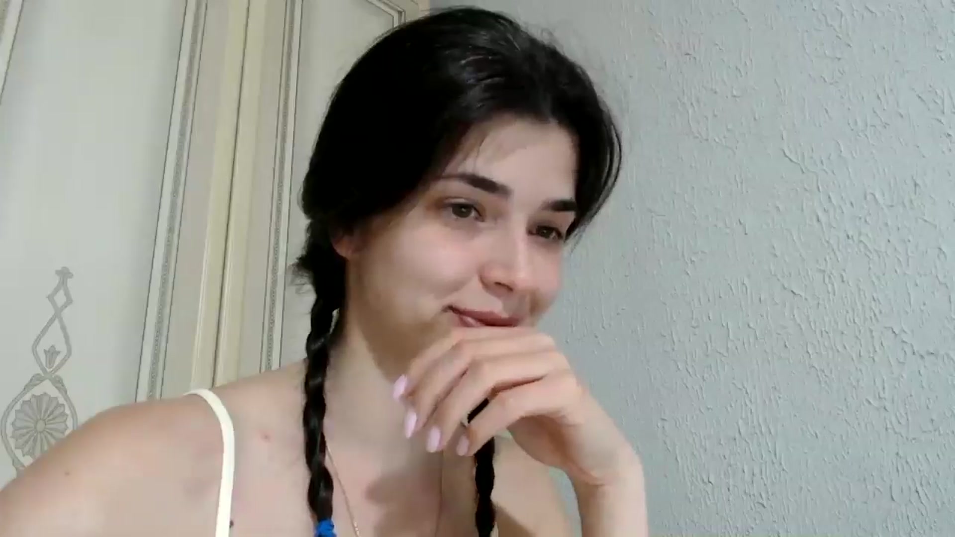 Gallery image thumbnail from ImYourLucky's myfreecams stream on, 06/21/2025, 19:15 image 4 of 20