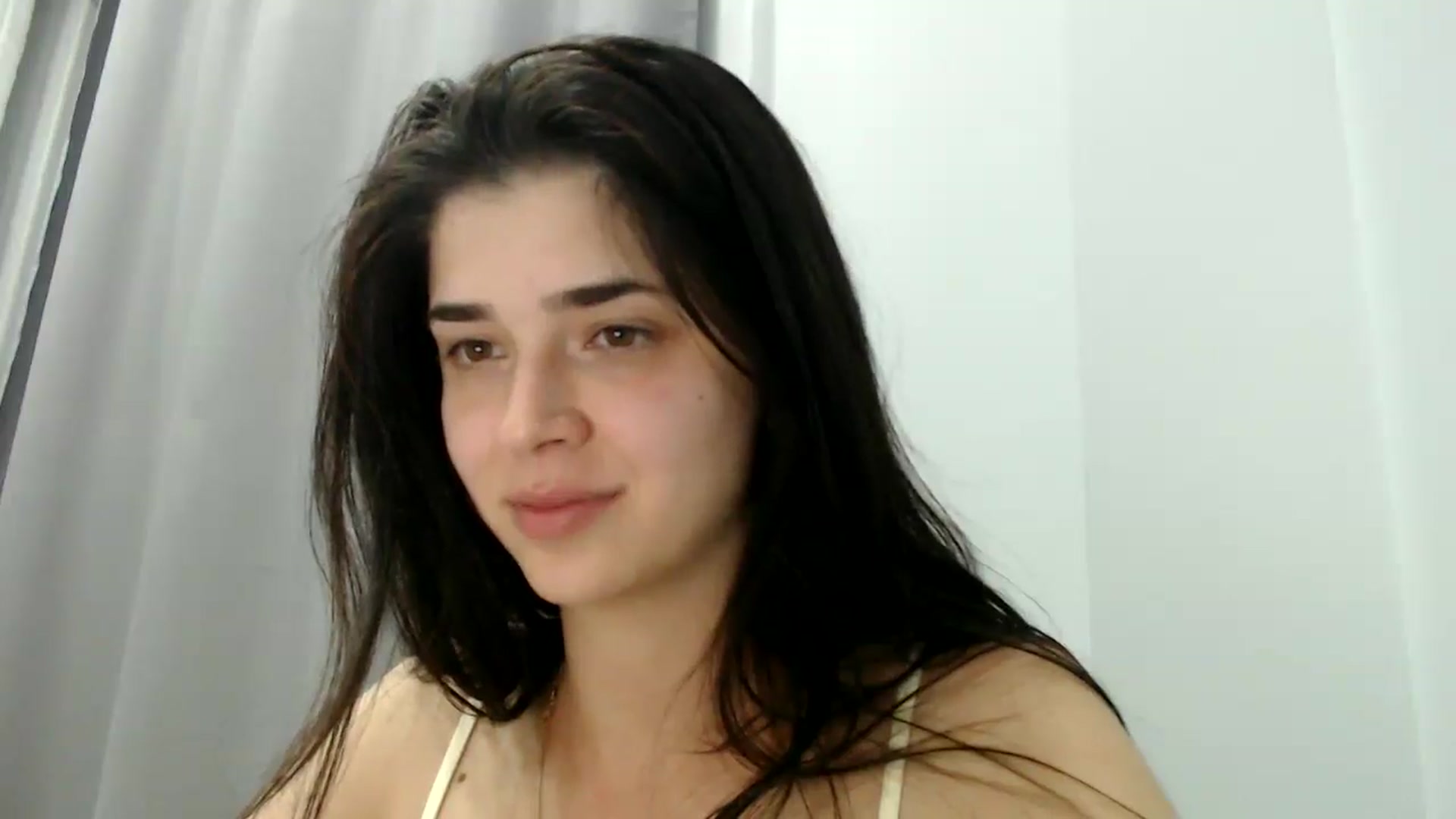 Gallery image thumbnail from ImYourLucky's myfreecams stream on, 06/27/2025, 20:26 image 4 of 20