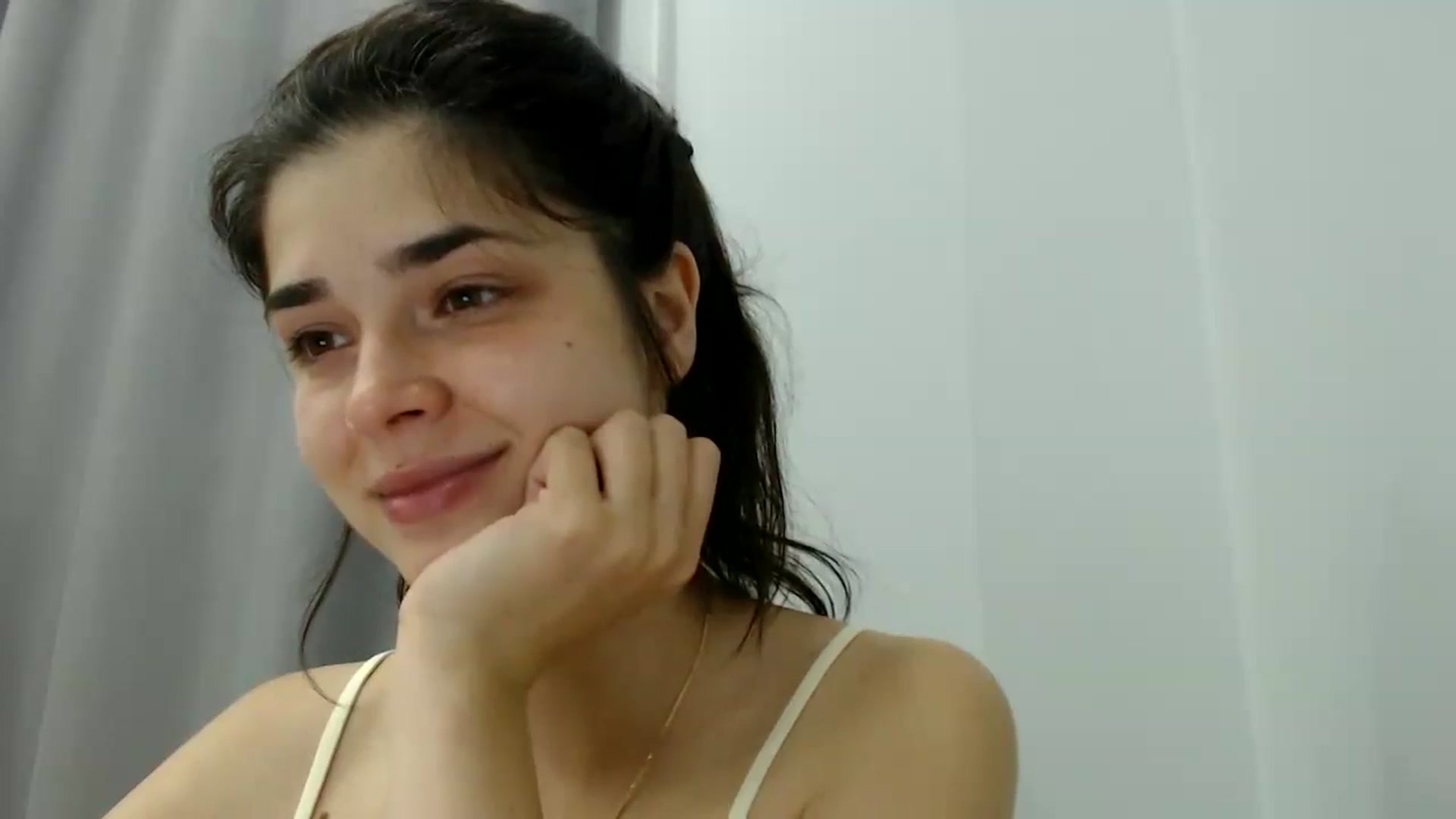 Gallery image thumbnail from ImYourLucky's myfreecams stream on, 06/30/2025, 19:07 image 10 of 20