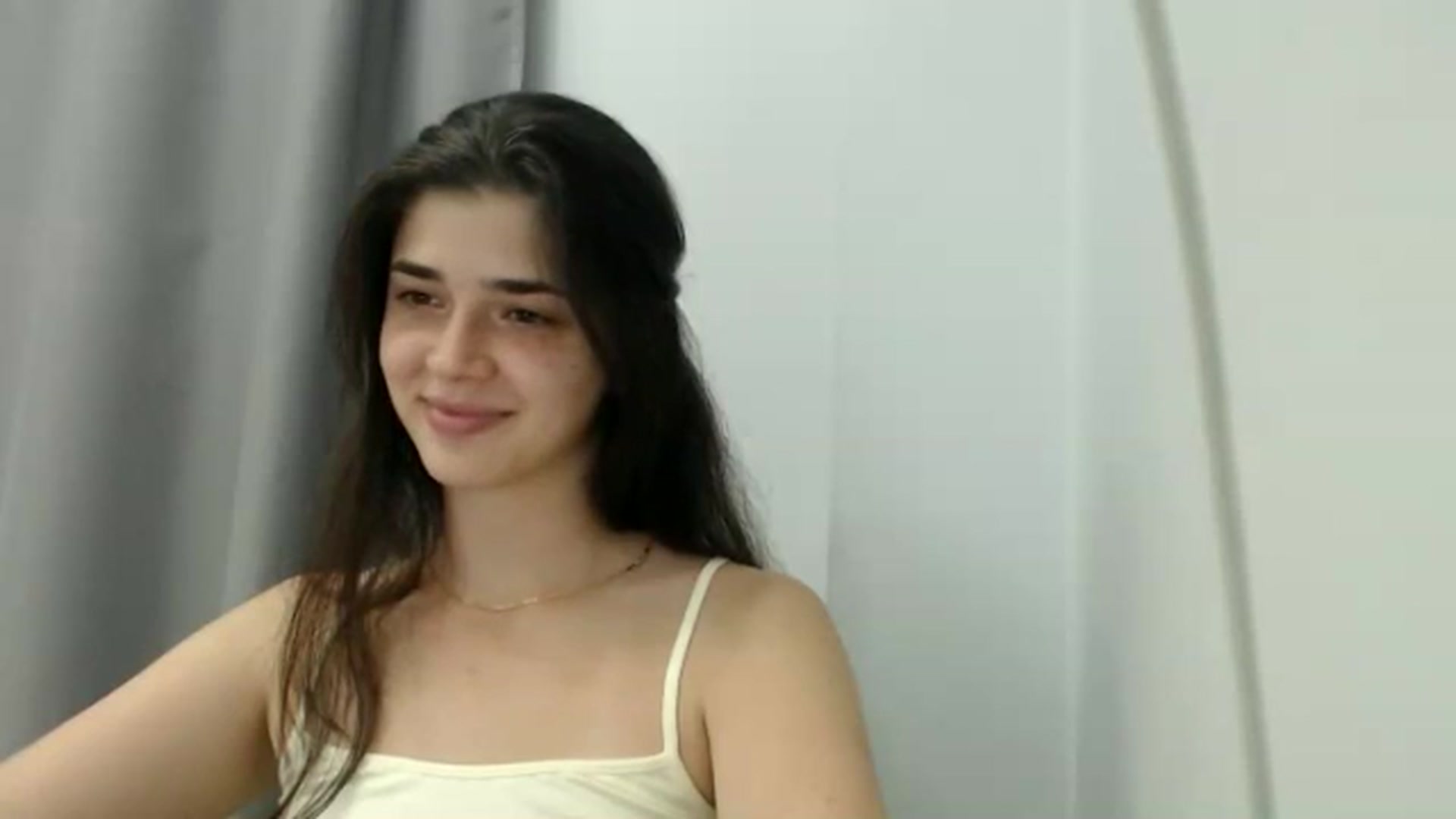 Gallery image thumbnail from ImYourLucky's myfreecams stream on, 07/09/2025, 18:25 image 2 of 20