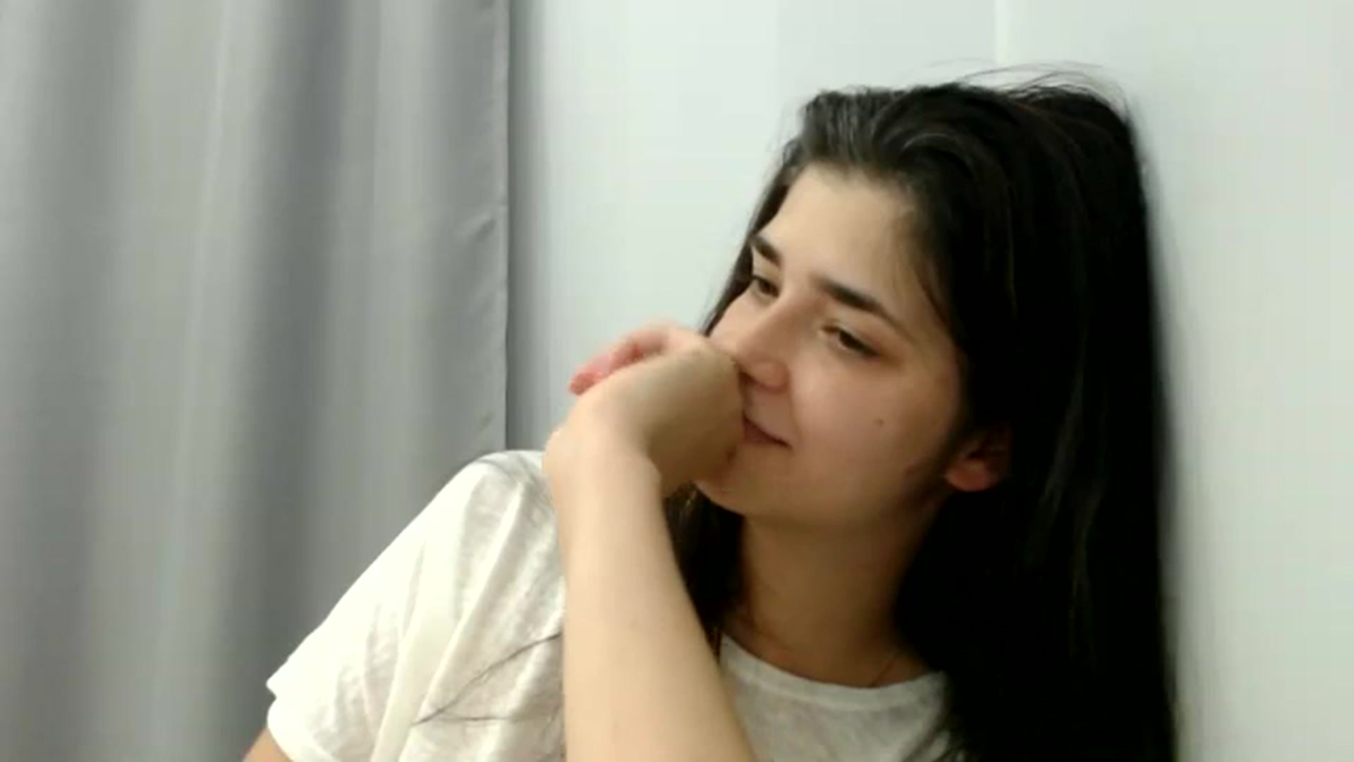 Gallery image thumbnail from ImYourLucky's myfreecams stream on, 07/31/2025, 20:19 image 14 of 20