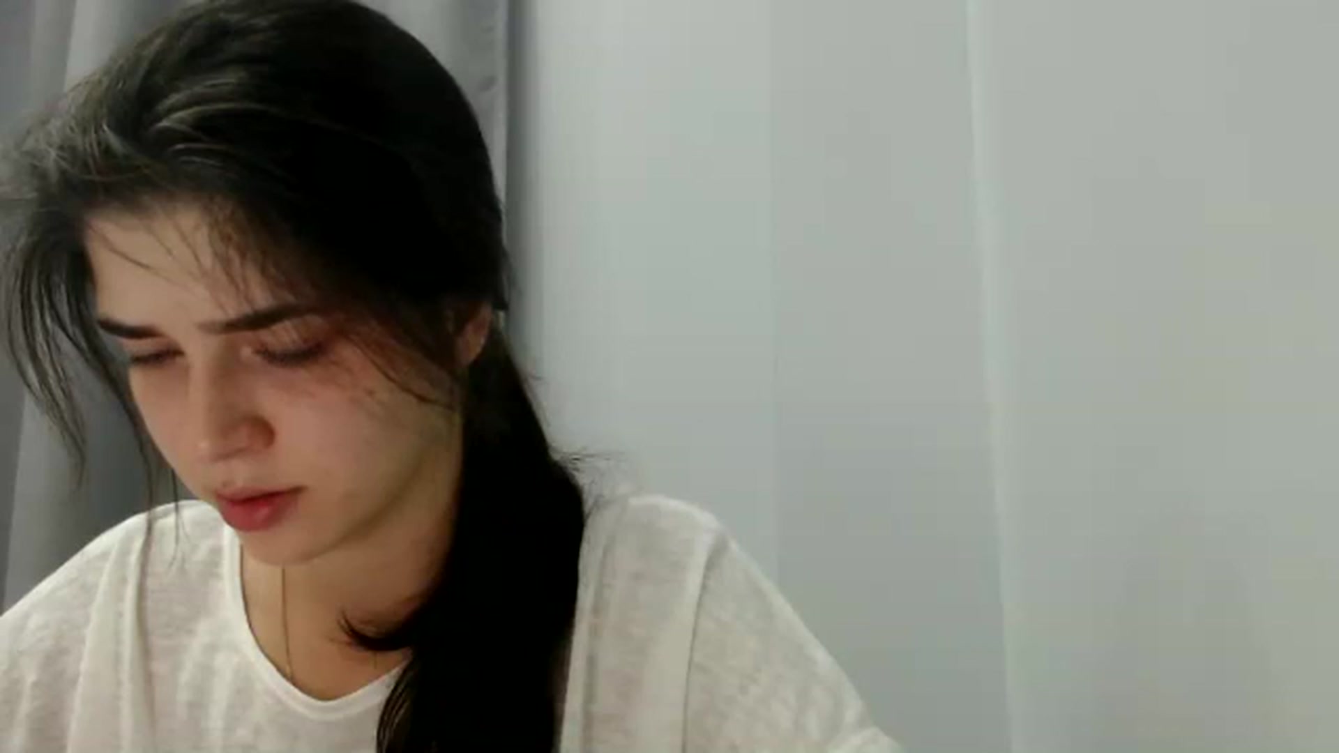Gallery image thumbnail from ImYourLucky's myfreecams stream on, 08/01/2025, 21:35 image 2 of 20