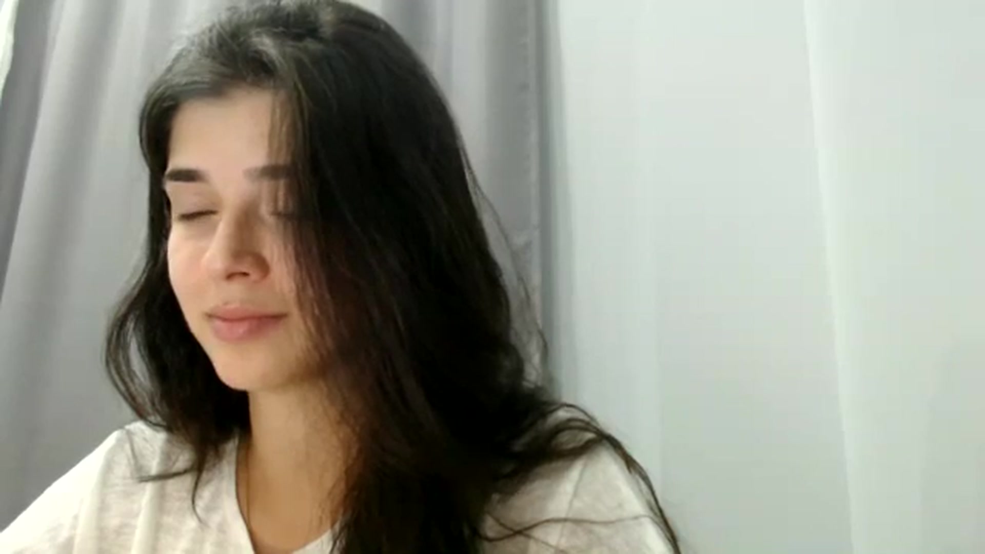 Gallery image thumbnail from ImYourLucky's myfreecams stream on, 09/09/2025, 19:30 image 13 of 20